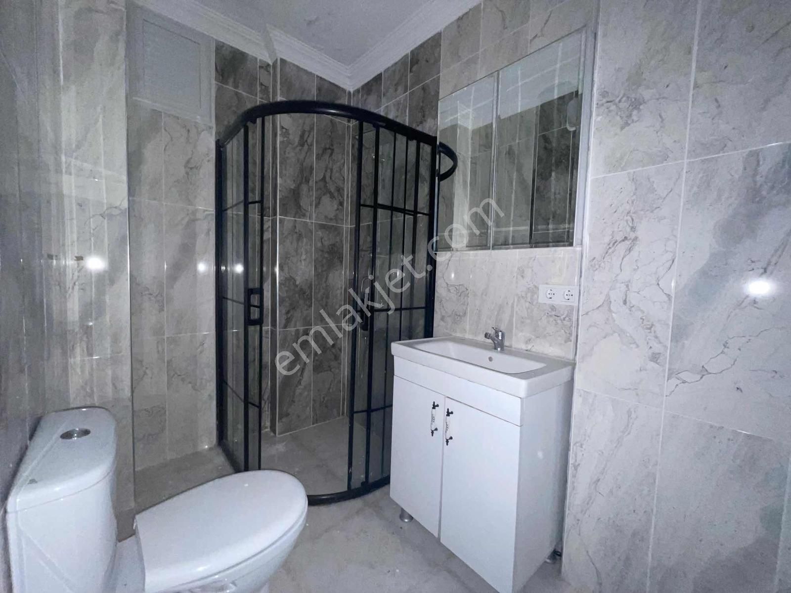 Yomra'da 3+1 Fırsat Satılık Daire - Görsel 15