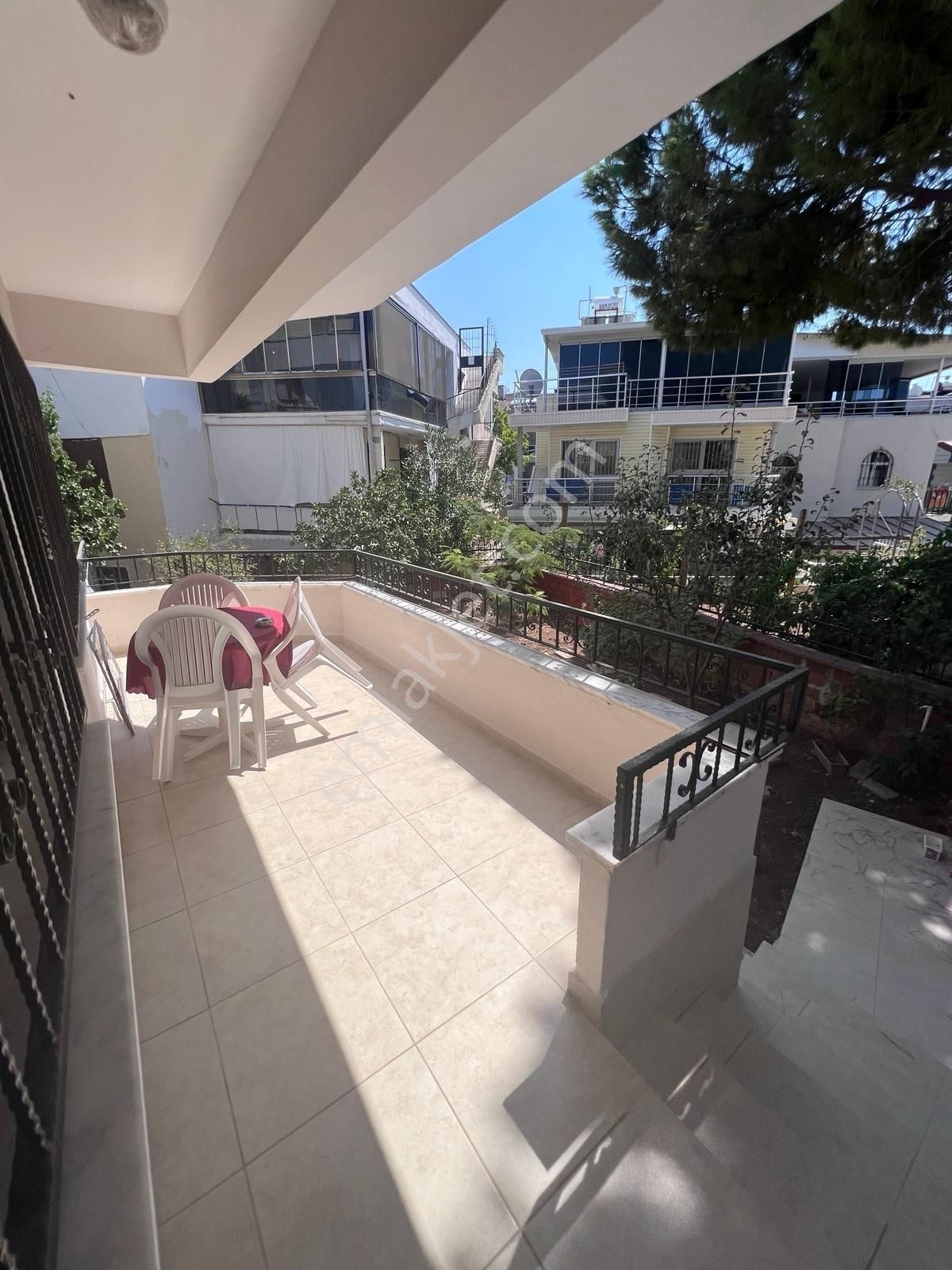 Didim Altınkumda Denize 450 Metre Bahçeli 2+1 - Görsel 22