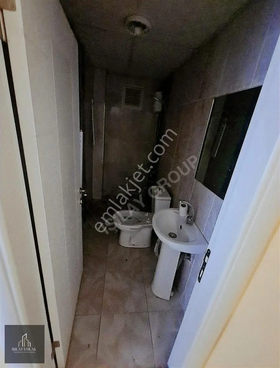 Afyon Erenler'de Eşyalı Kiralık 2+0 Daire (50m²) - Görsel 4