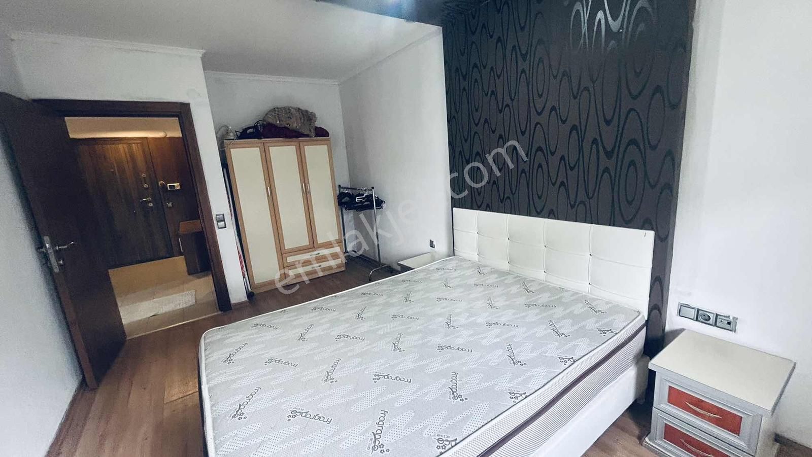 Güzelobada Güvenlikli Havuzlu Sitede Kiralık 1+1 Daire - Görsel 27