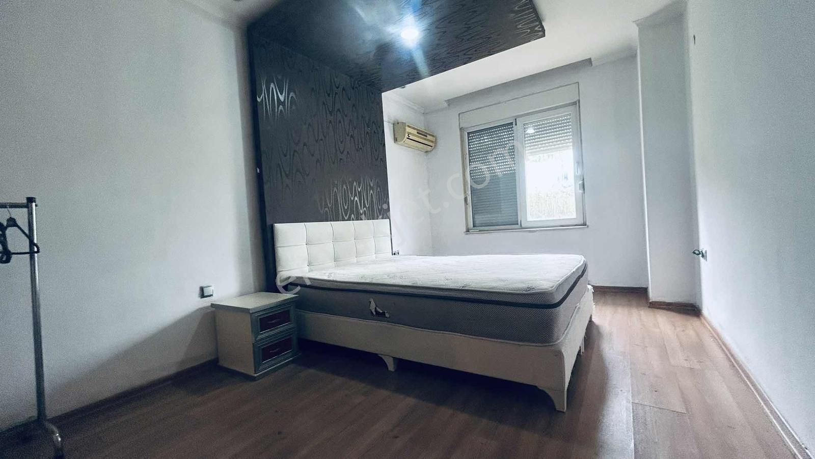 Güzelobada Güvenlikli Havuzlu Sitede Kiralık 1+1 Daire - Görsel 8