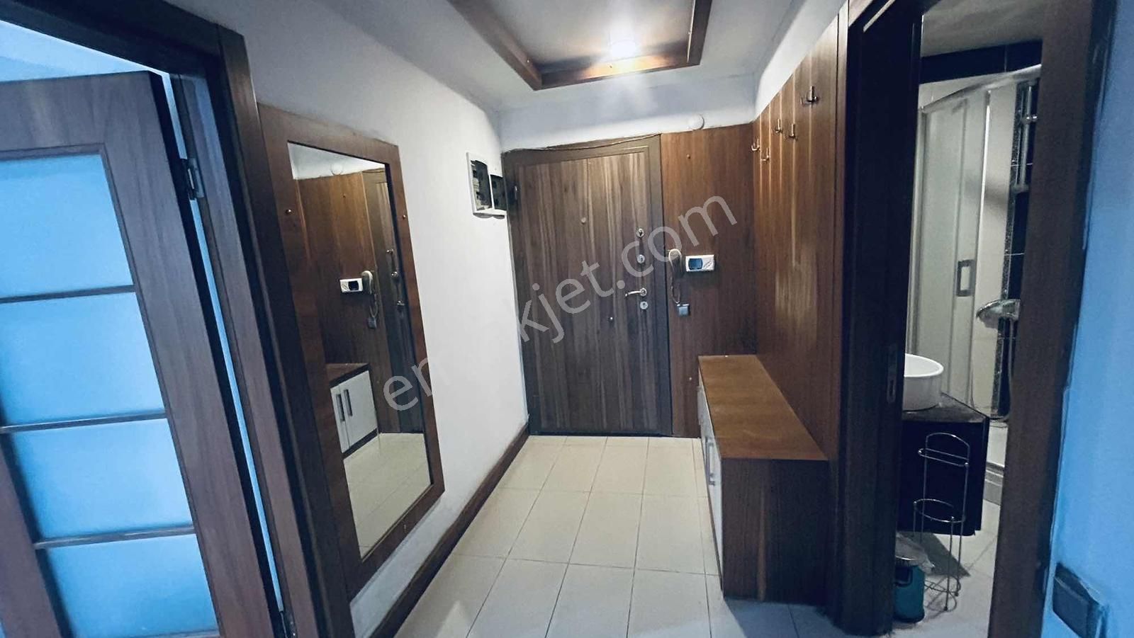 Güzelobada Güvenlikli Havuzlu Sitede Kiralık 1+1 Daire - Görsel 2
