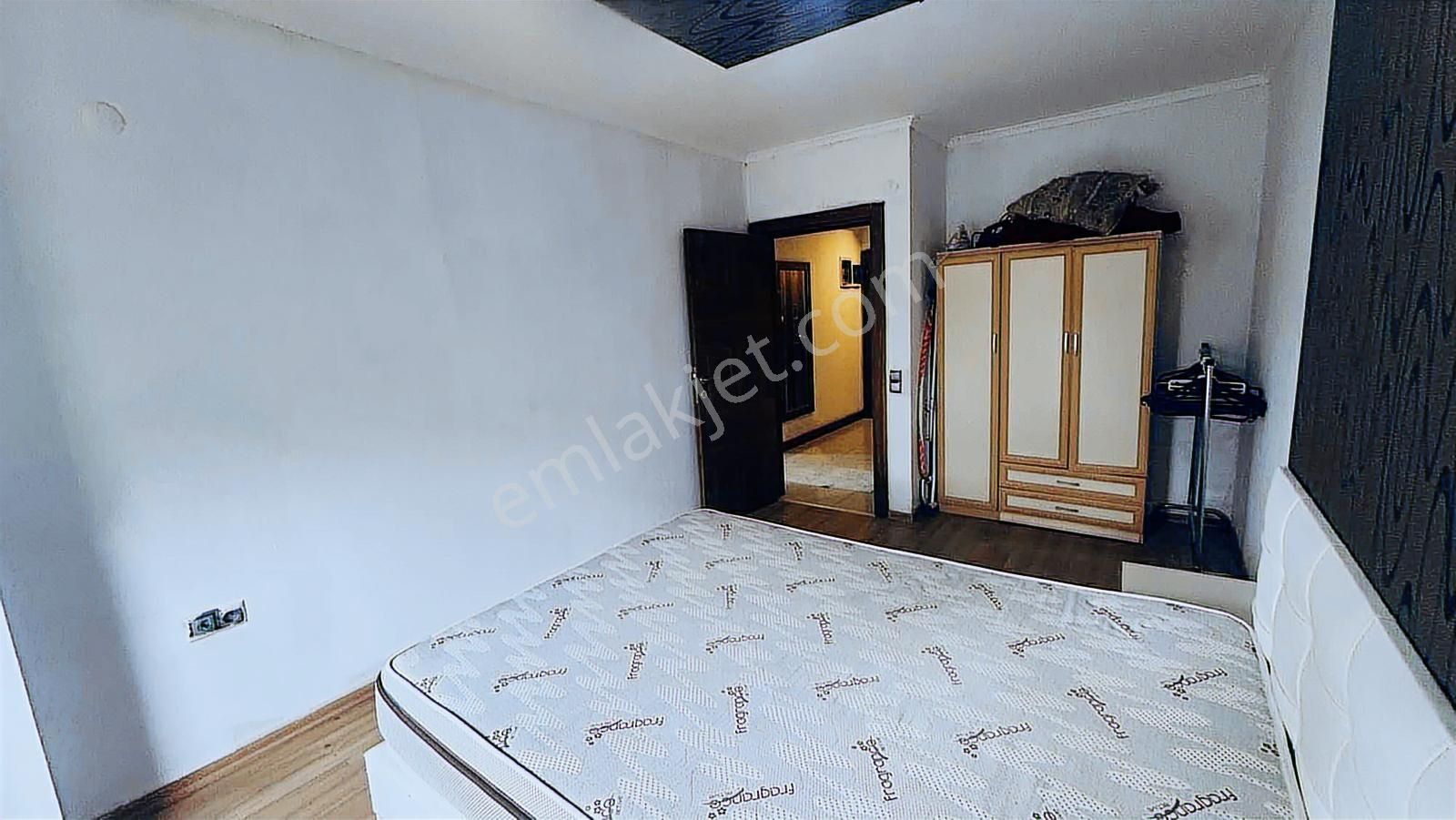 Güzelobada Güvenlikli Havuzlu Sitede Kiralık 1+1 Daire - Görsel 26