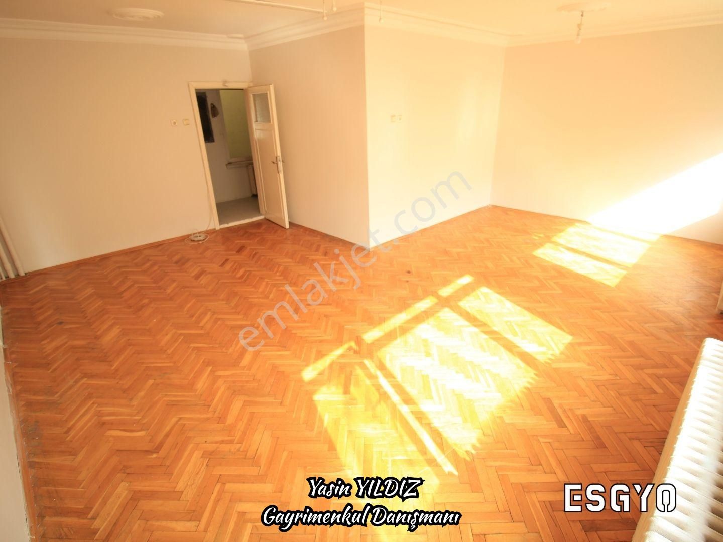 Esgyo'dan Vişnelik'te Öğretmenler Cd. Üzeri Geniş 2+1 Kiralık - Görsel 13