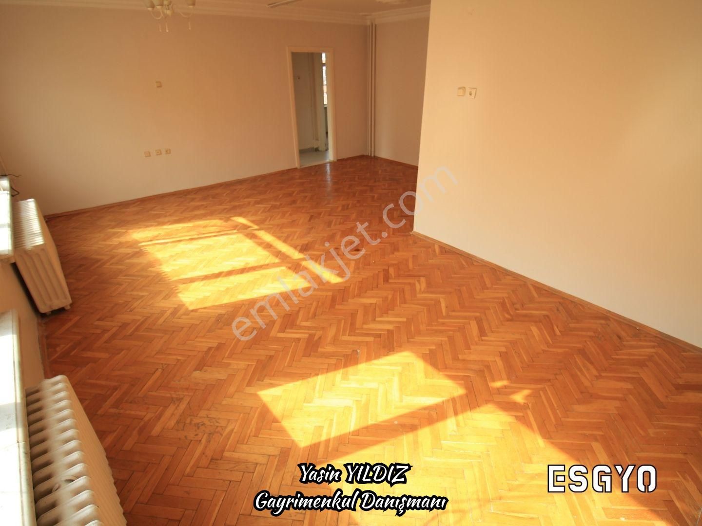 Esgyo'dan Vişnelik'te Öğretmenler Cd. Üzeri Geniş 2+1 Kiralık - Görsel 11