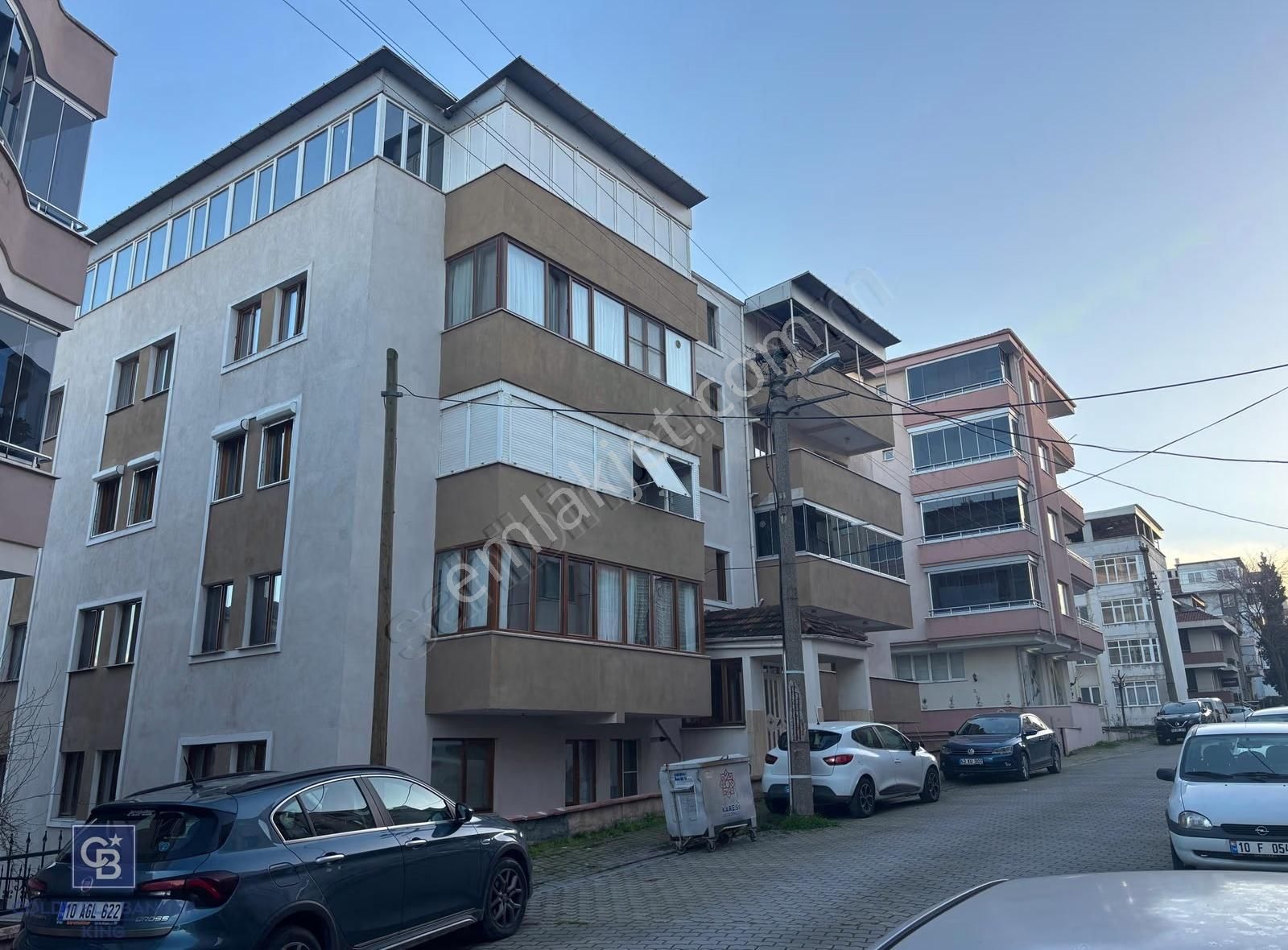 Cb King'den Paşaalanı Mahallesi Eşyalı Kiralık 1+1 Daire