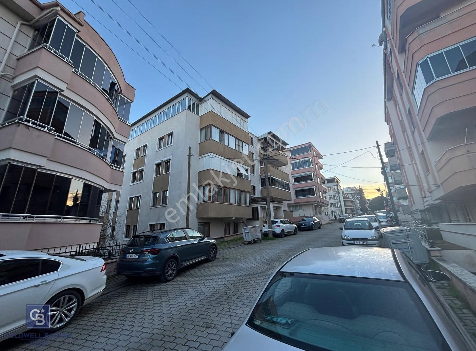 Cb King'den Paşaalanı Mahallesi Eşyalı Kiralık 1+1 Daire - Görsel 6