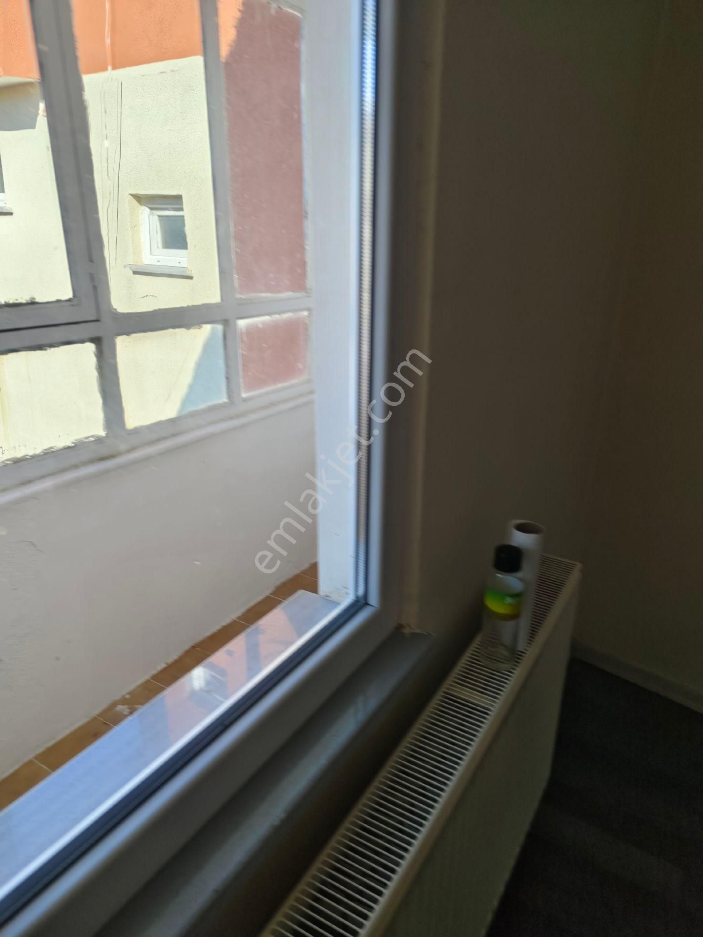 Çorlu Kemaletin Mahelesin De Satili 2t1 Daire - Görsel 8