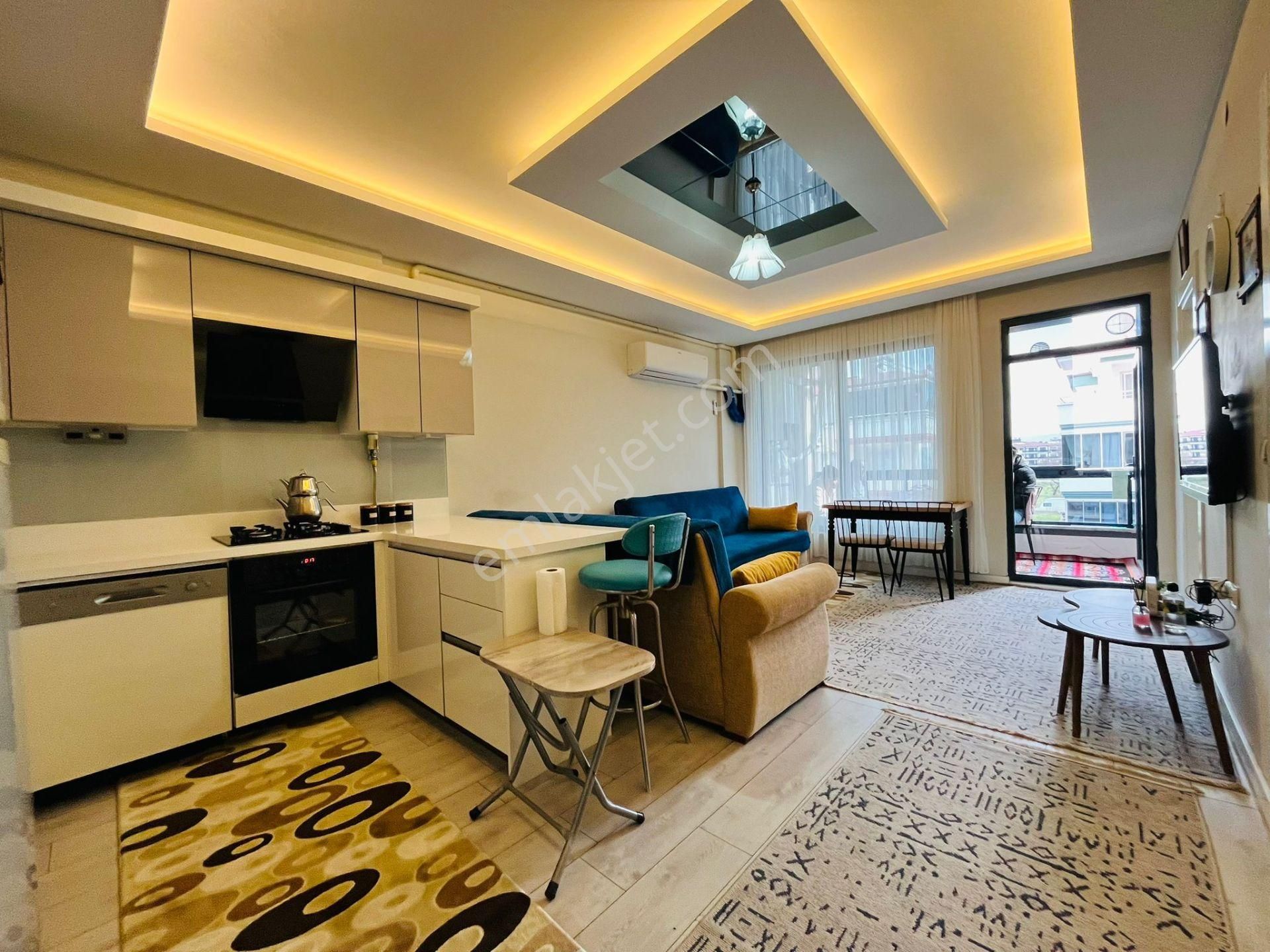 Yükselden "ön Cephe Ara Kat" Full Eşyalı Kombili Lüx 1+1 Daire - Görsel 11