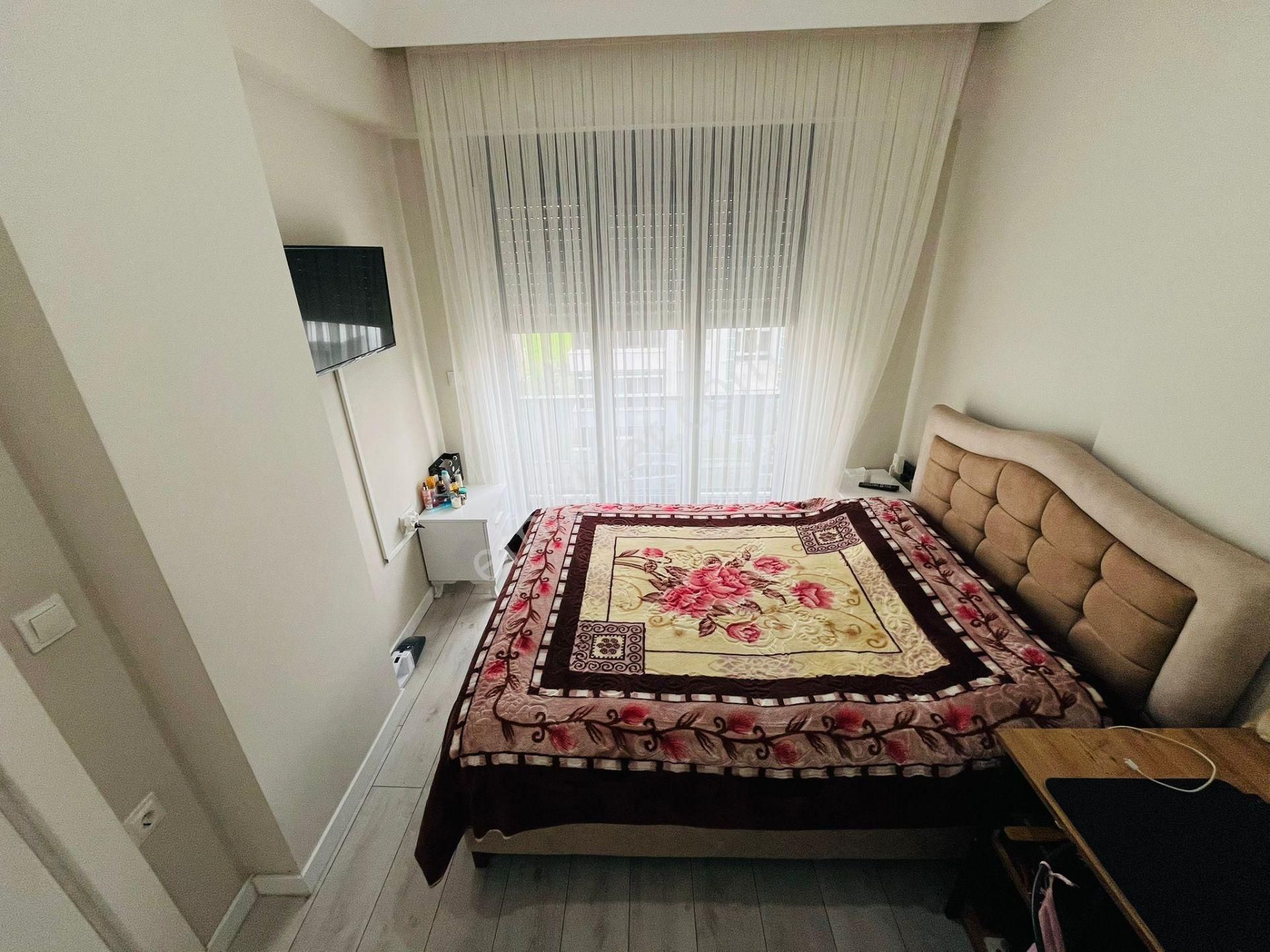 Yükselden "ön Cephe Ara Kat" Full Eşyalı Kombili Lüx 1+1 Daire - Görsel 34