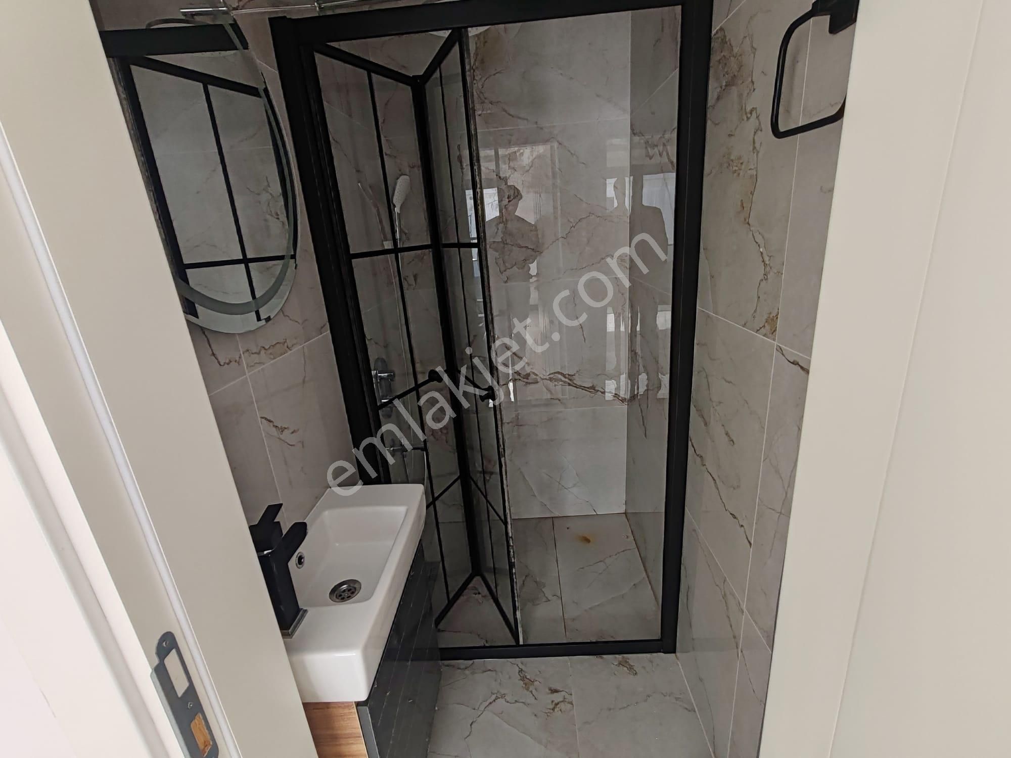 Yeşilkent Yolunda 3+1 Lüks Villa - Görsel 21