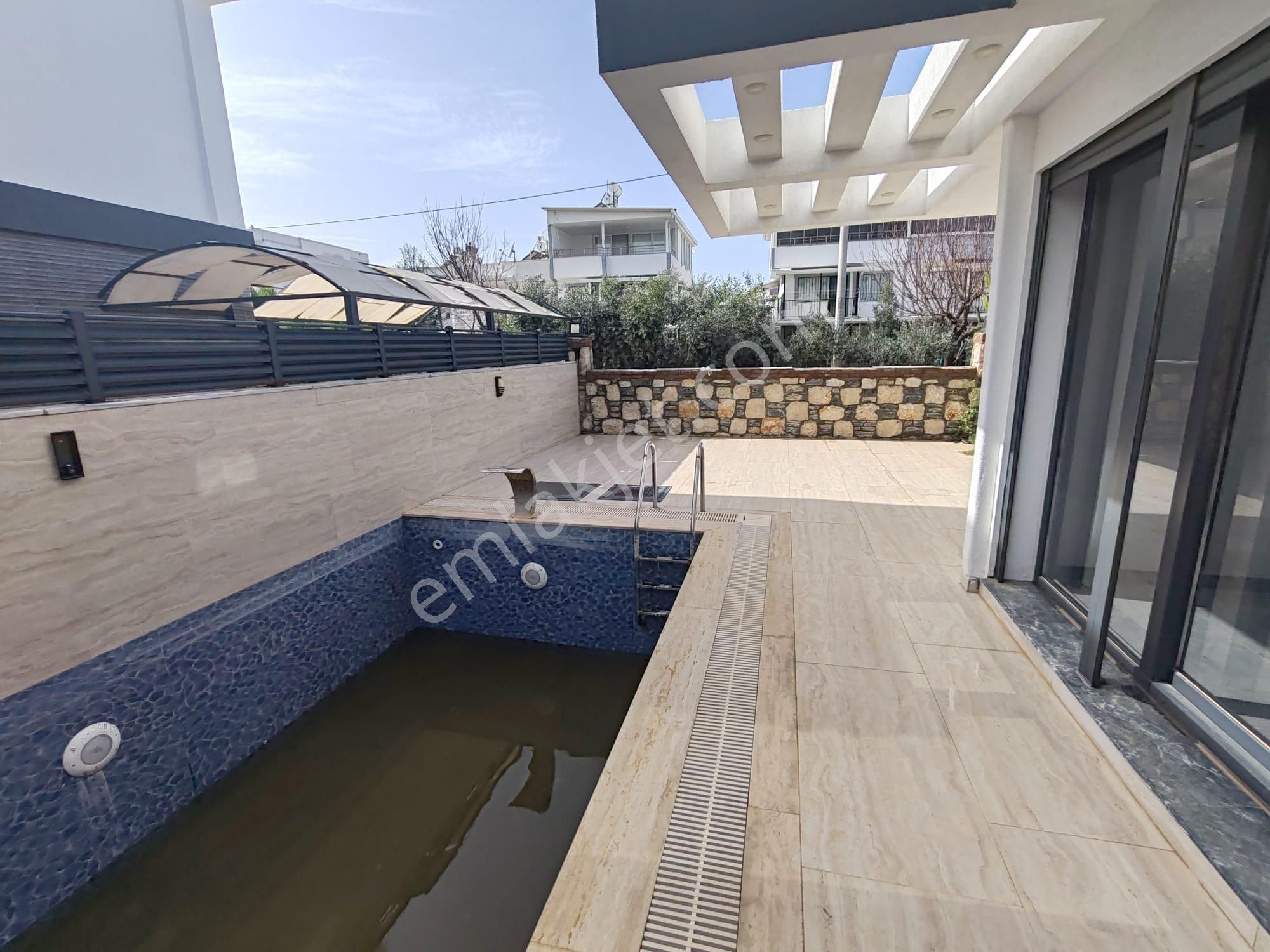 Yeşilkent Yolunda 3+1 Lüks Villa - Görsel 2