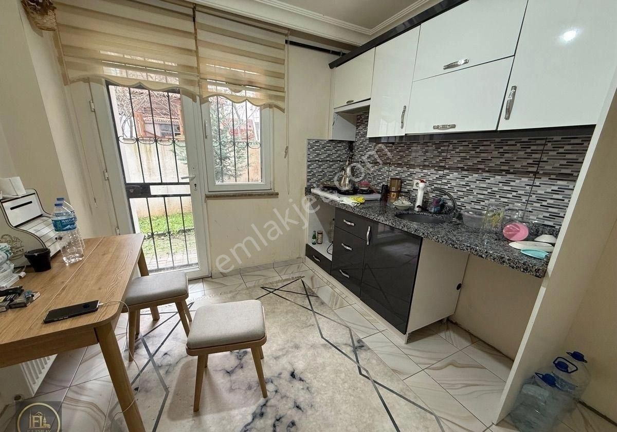 Fl Emlaktan Sultanbeyli Gölet Yakını 2+1 Yüksek Giriş - Görsel 4