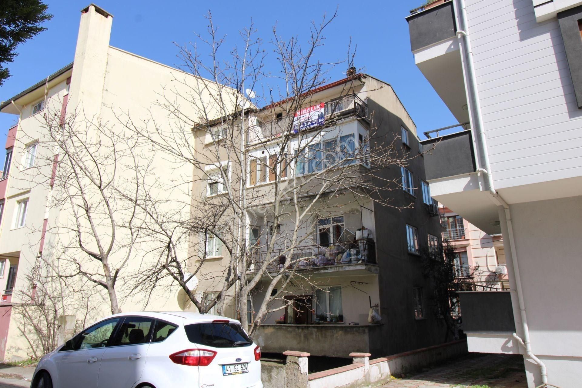 Startkey Yönden Paşaalanı Cami Yanı Kombili Eşyalı Kiralık Daire