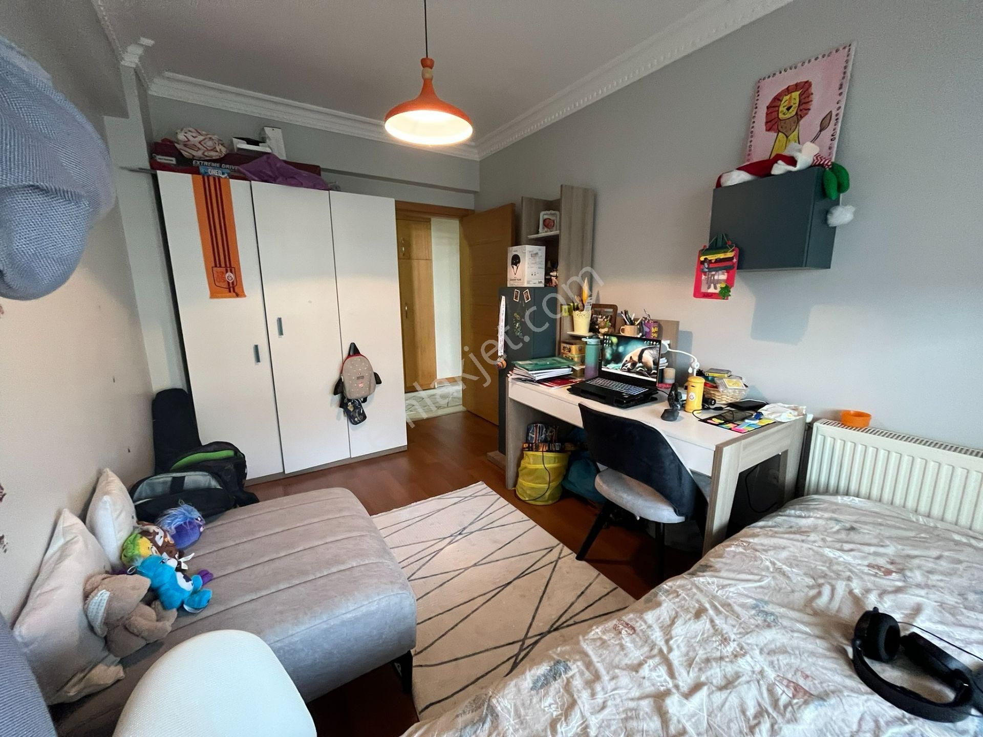 Hürriyet Mah. Krediye Uygun, Balkonlu, 1. Kat 3+1 Daire - Görsel 13