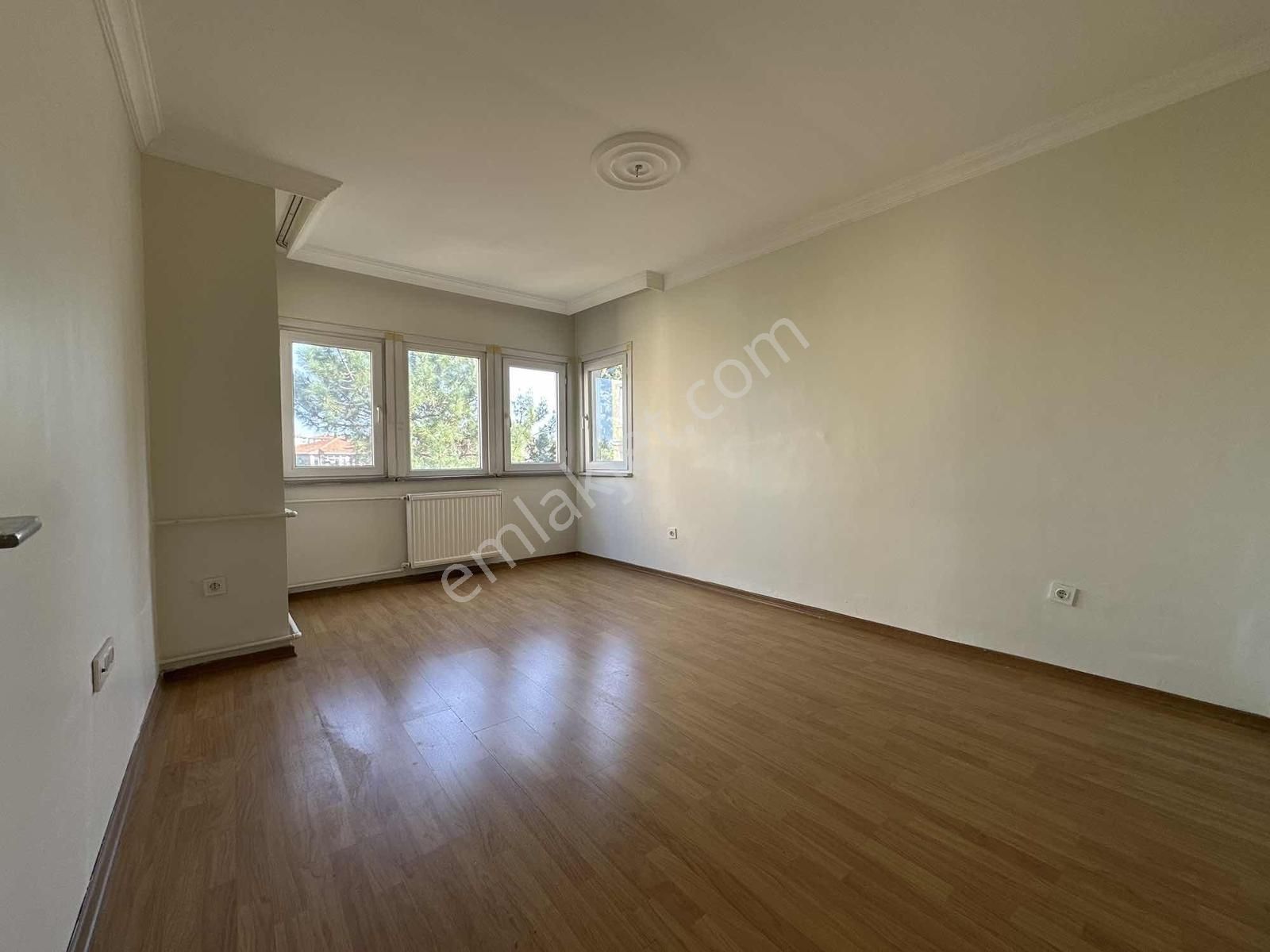 Çengelköy Ata2 Sitesinde Muhteşem Konumda Arakat Ferah 3+1 Daire - Görsel 20