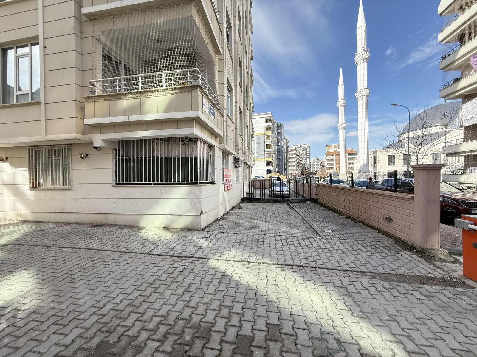 Acilll Yüksek Balkonlu Ön Cephe 2+1 - Görsel 28