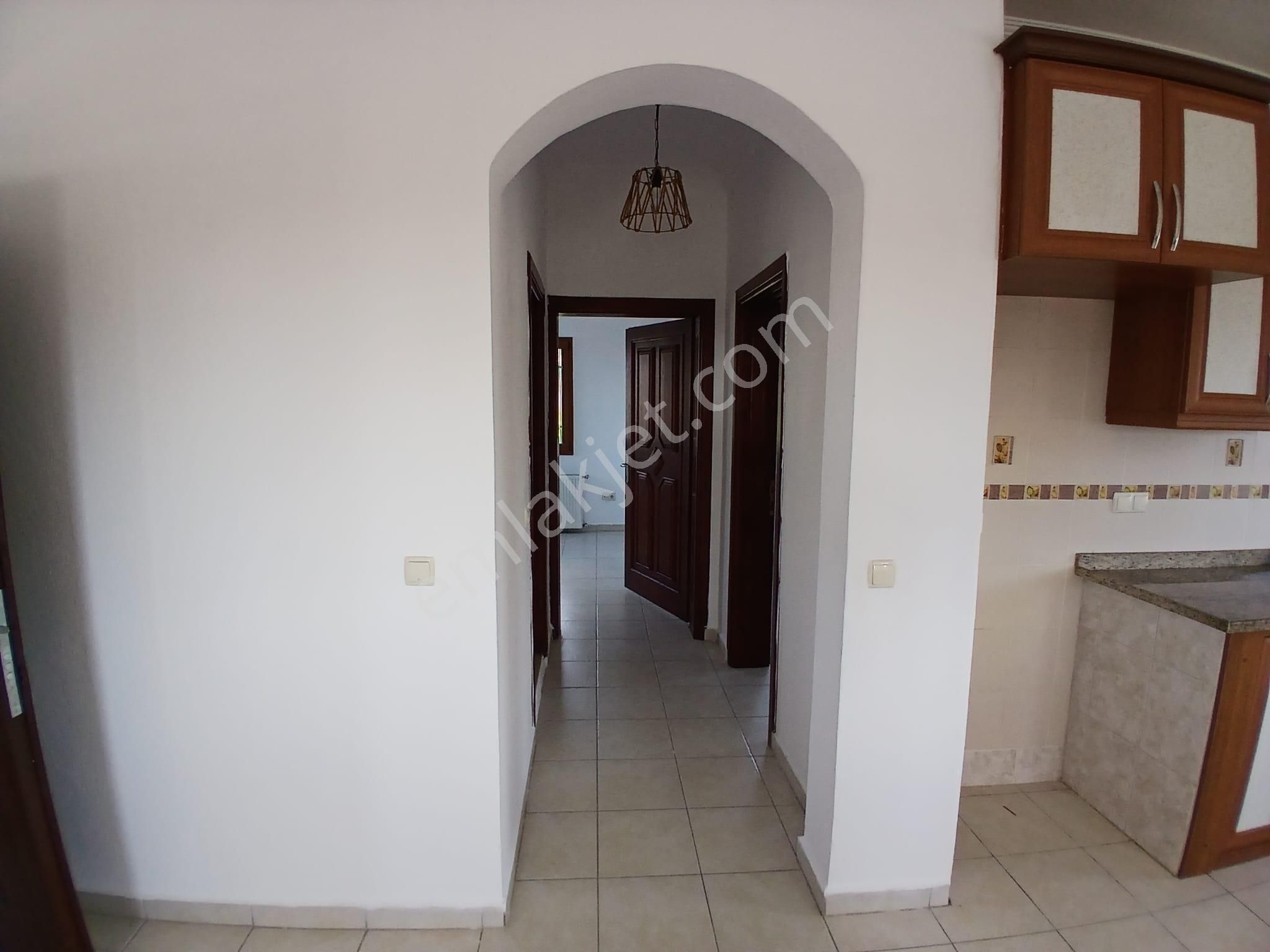 Gümüşlük Merkezde Müstakil Tadında Kiralık Bahçe Katı! Geniş Arsa & Huzurlu Yaşam - Görsel 14