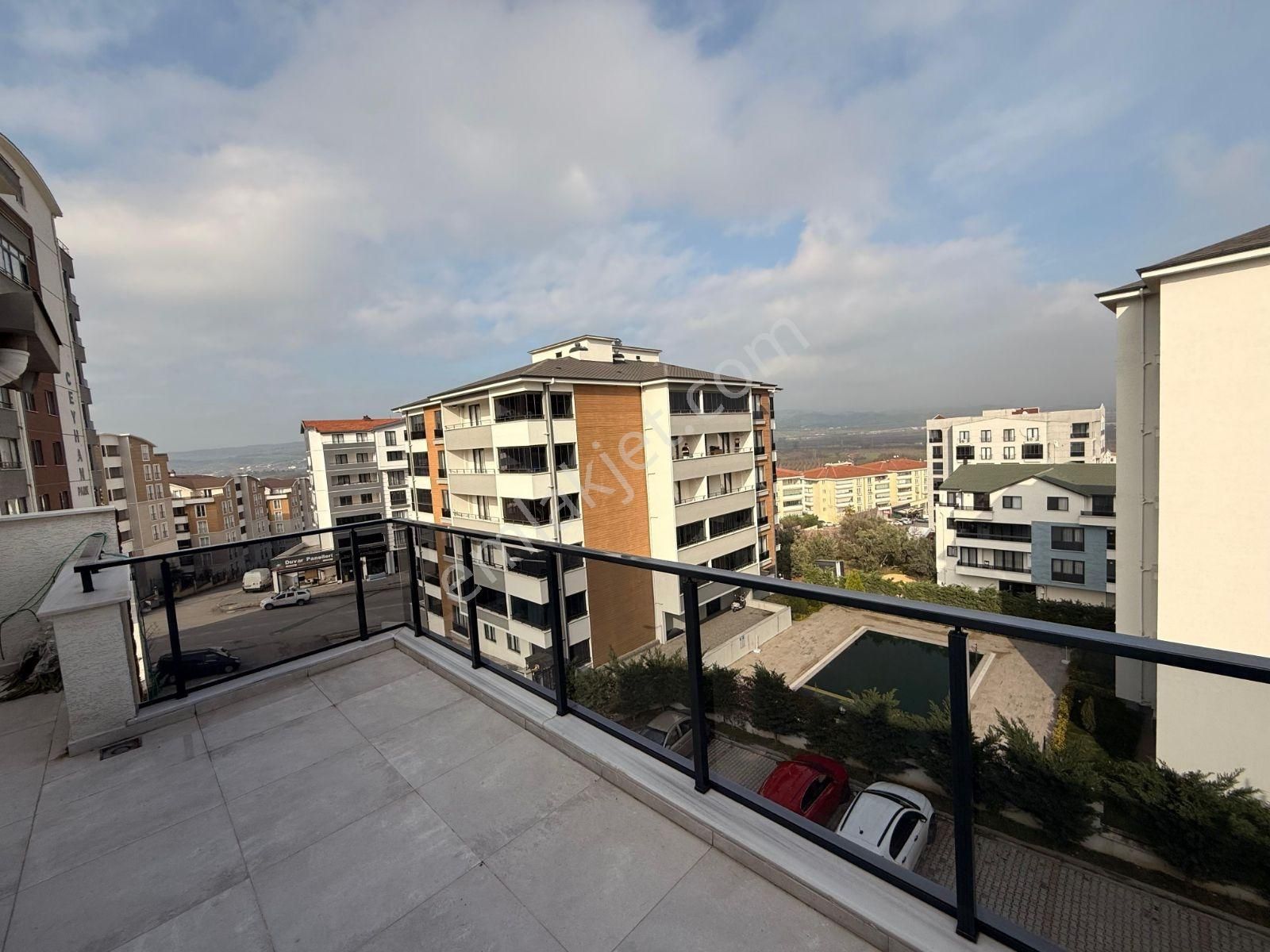 B.m Real Estate Satılık 3 Katlı Bahçelı Mustakıl Ev - Görsel 26