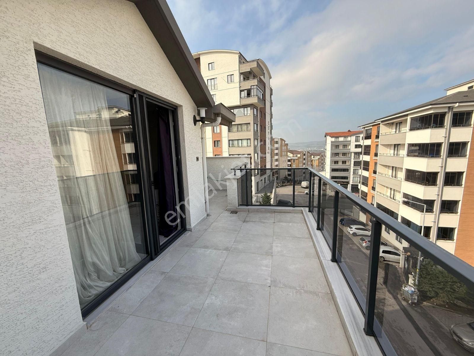 B.m Real Estate Satılık 3 Katlı Bahçelı Mustakıl Ev - Görsel 27