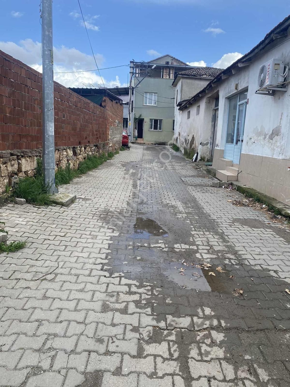 Yetkili Prestijden 5 Kat İzinli Yarınlara Yatırım Müstakil Ev - Görsel 2