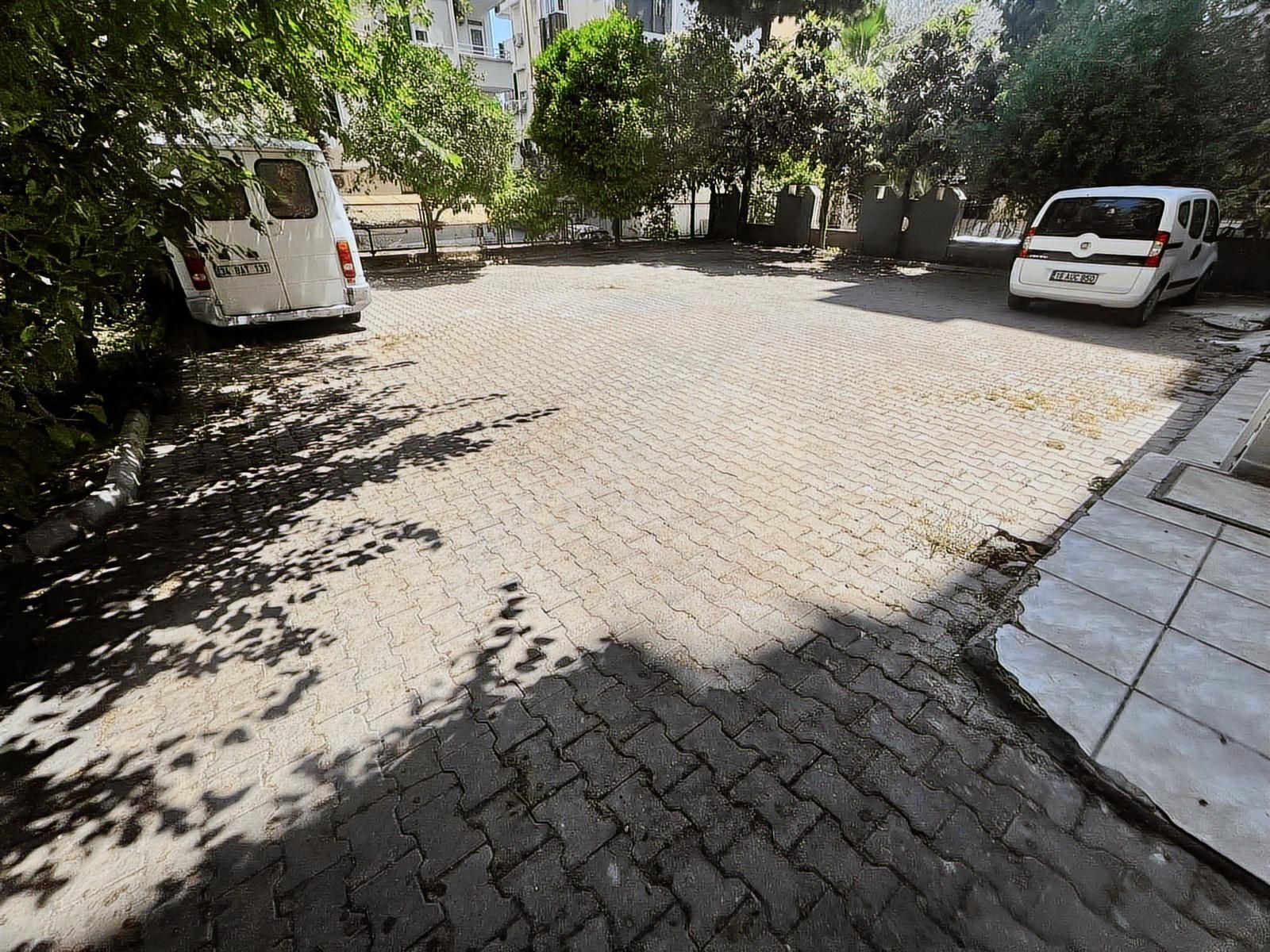 Altınkumda 1+1 90 M² Geniş Ve Şık Daire Komple Yapılı Fırsat - Görsel 5