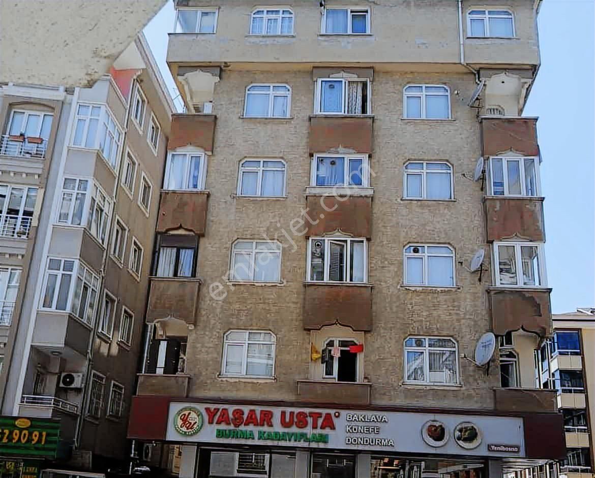 Bahçelievler Ahmet Yesevi Cad. Kiralık 1.kat 2+1 - Görsel 12