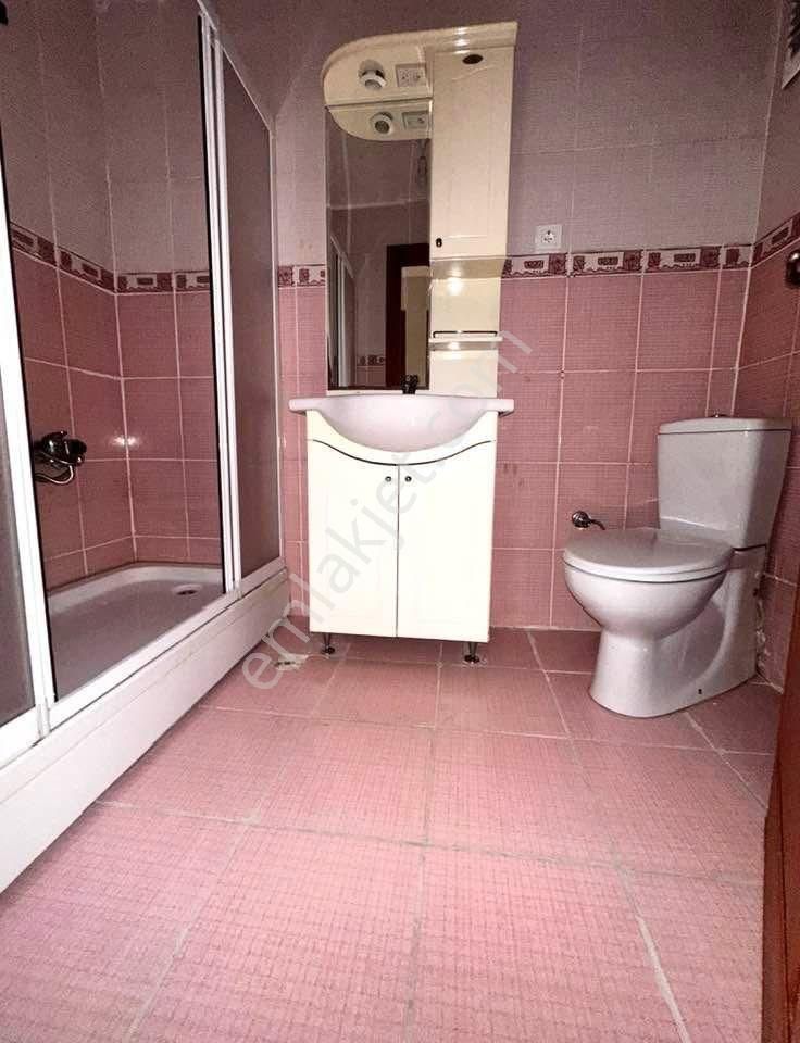 E.n.f Emlaktan Kiralık Daire İçerenköy Adem Sokak 2+1 3.kat - Görsel 5