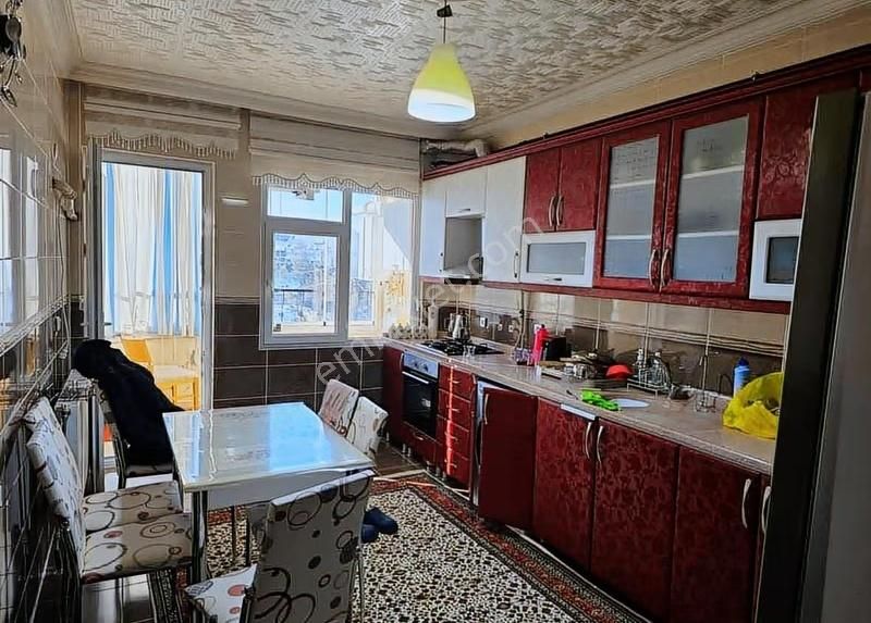 Gölbaş Emlaktan Site İçerisinde Satılık 3+1 Daire - Görsel 8
