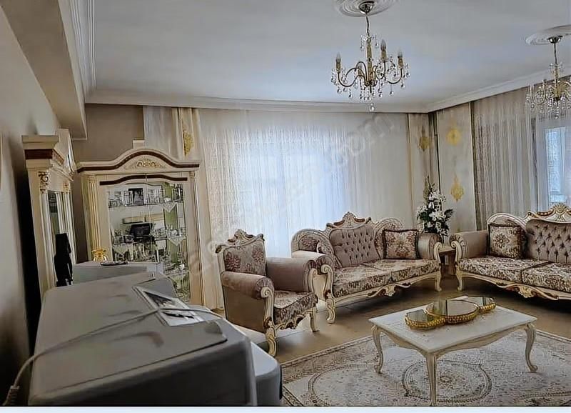 Gölbaş Emlaktan Site İçerisinde Satılık 3+1 Daire - Görsel 3