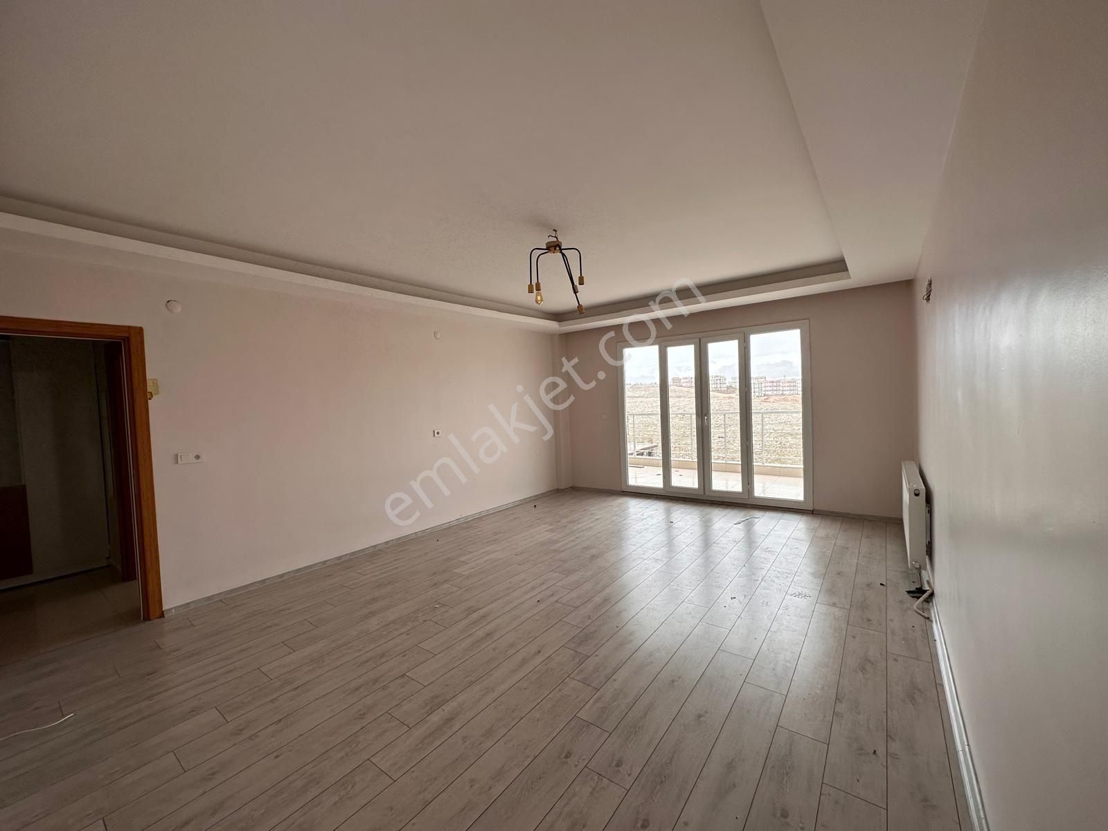 Dinç Emlaktan Satılık 3+1 Site İçi - Görsel 3