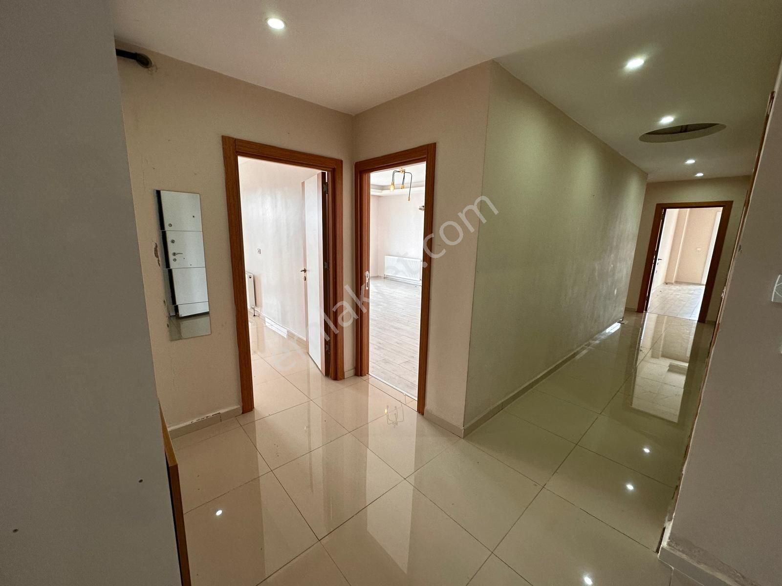 Dinç Emlaktan Satılık 3+1 Site İçi - Görsel 18