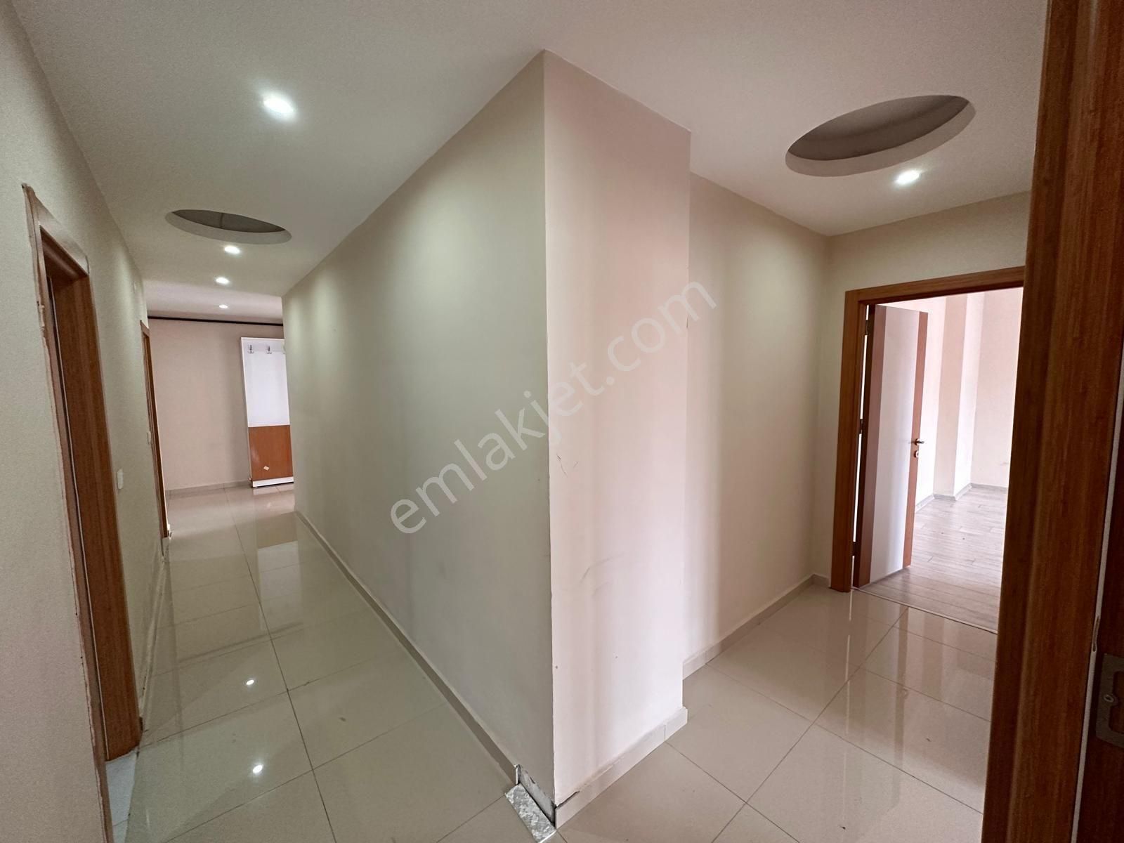 Dinç Emlaktan Satılık 3+1 Site İçi - Görsel 15