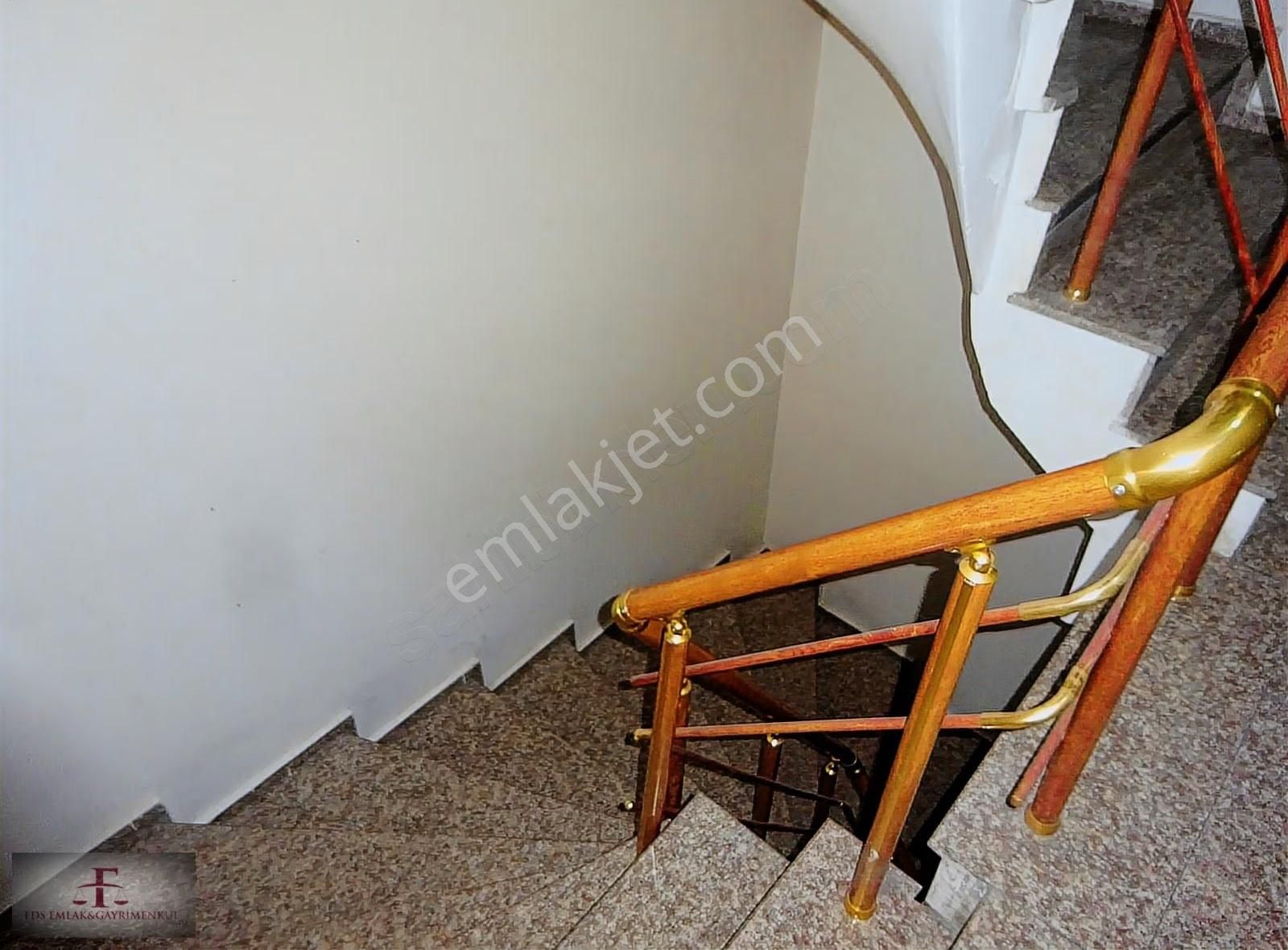 B.evler Yenibosna Çobançeşme Mah.kiralık 2+1 Otoparklı Daire - Görsel 7