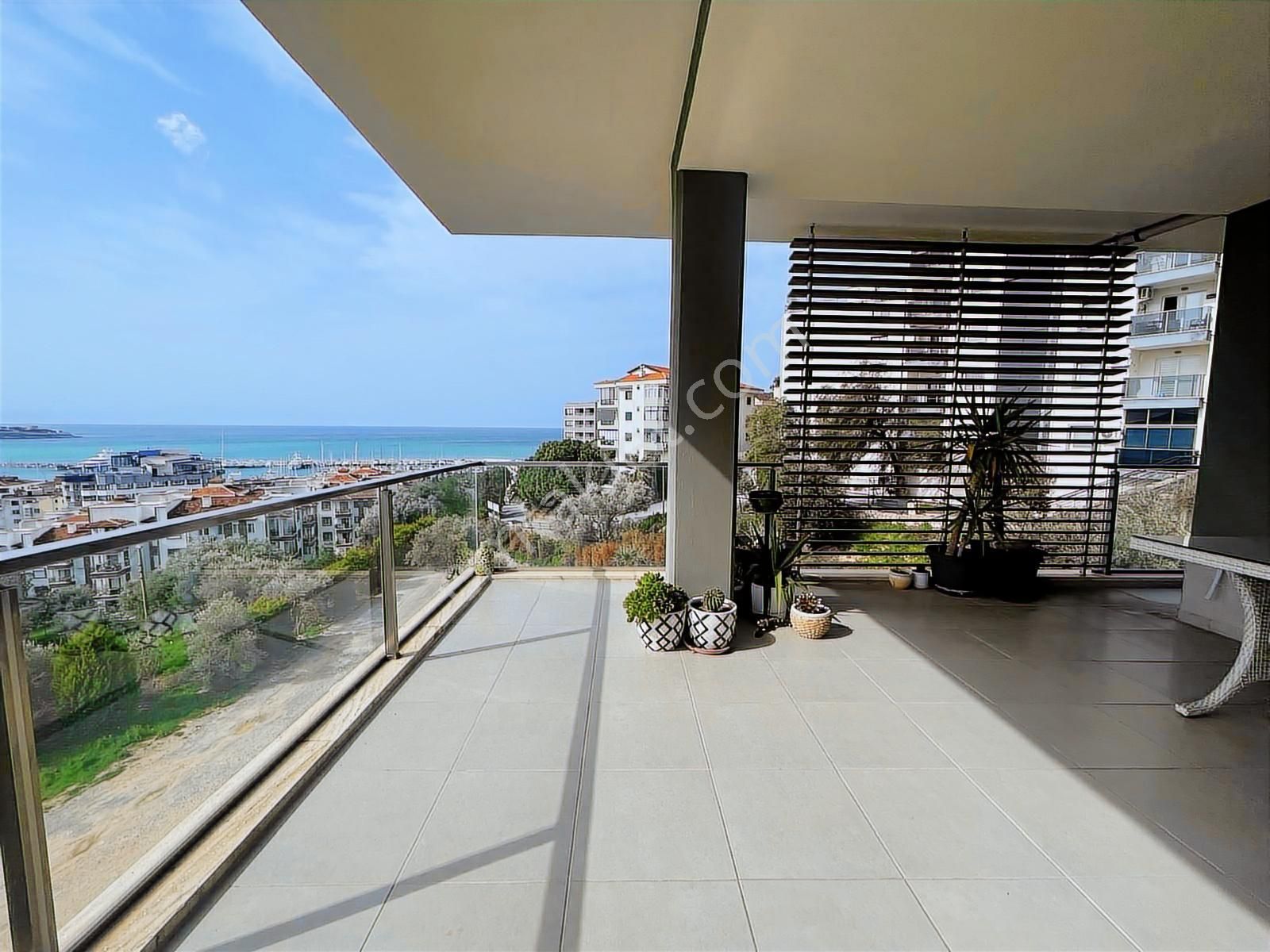 Kuşadası Marinada Full Deniz Manzaralı Kiralık 4+1 Çatı Dubleks! - Görsel 5