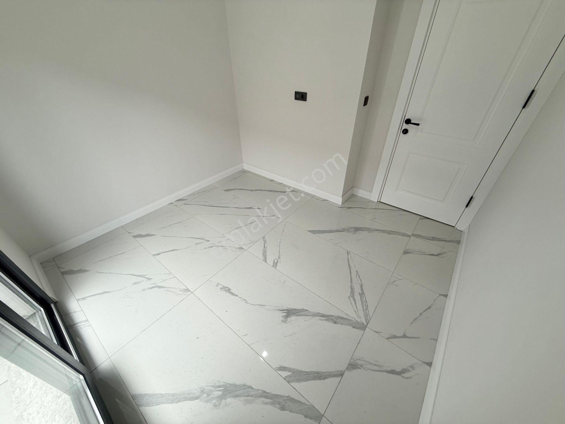 ツ Yüksel'den Huzurla Oturacağınız Denize 50 M 2+1 Sıfır Daire ツ - Görsel 16