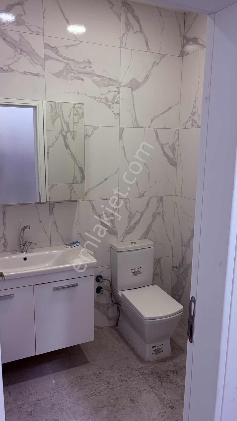 Emlakyap Tan Karat34 Te Satılık 102m2 Prestijli Plaza Ofisi - Görsel 24