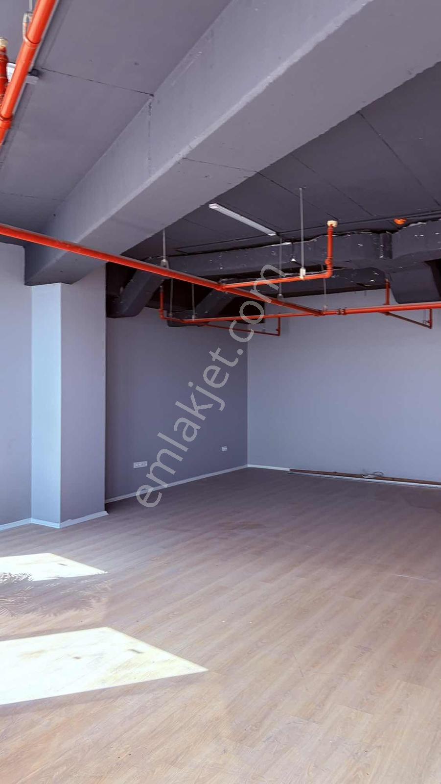 Emlakyap Tan Karat34 Te Satılık 102m2 Prestijli Plaza Ofisi - Görsel 17