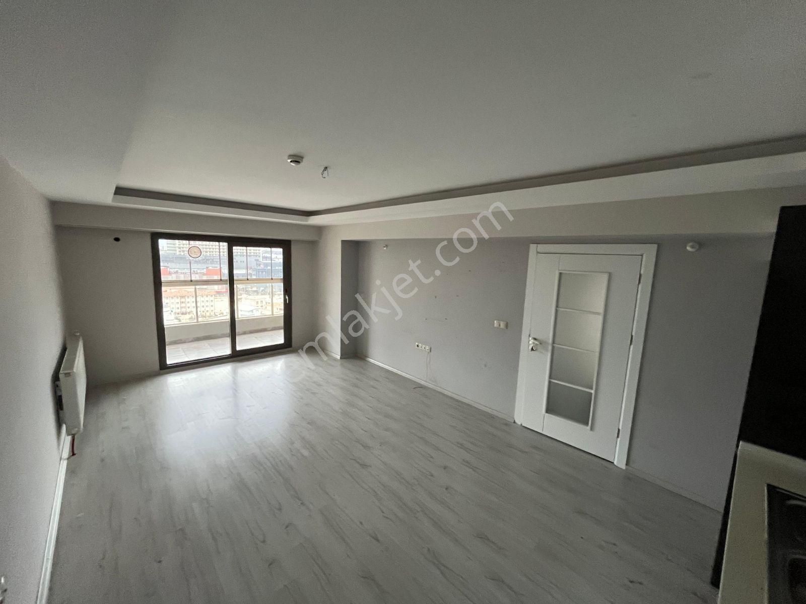 Bornova Trio Sky Da Boş 2+1 Satılık Daire - Görsel 4