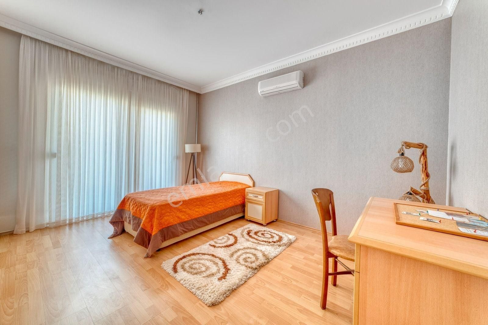 Alanya / Kleopatra’da 4+1 Satılık Lüks Daire — Vatandaşlığa Uygun! - Görsel 8