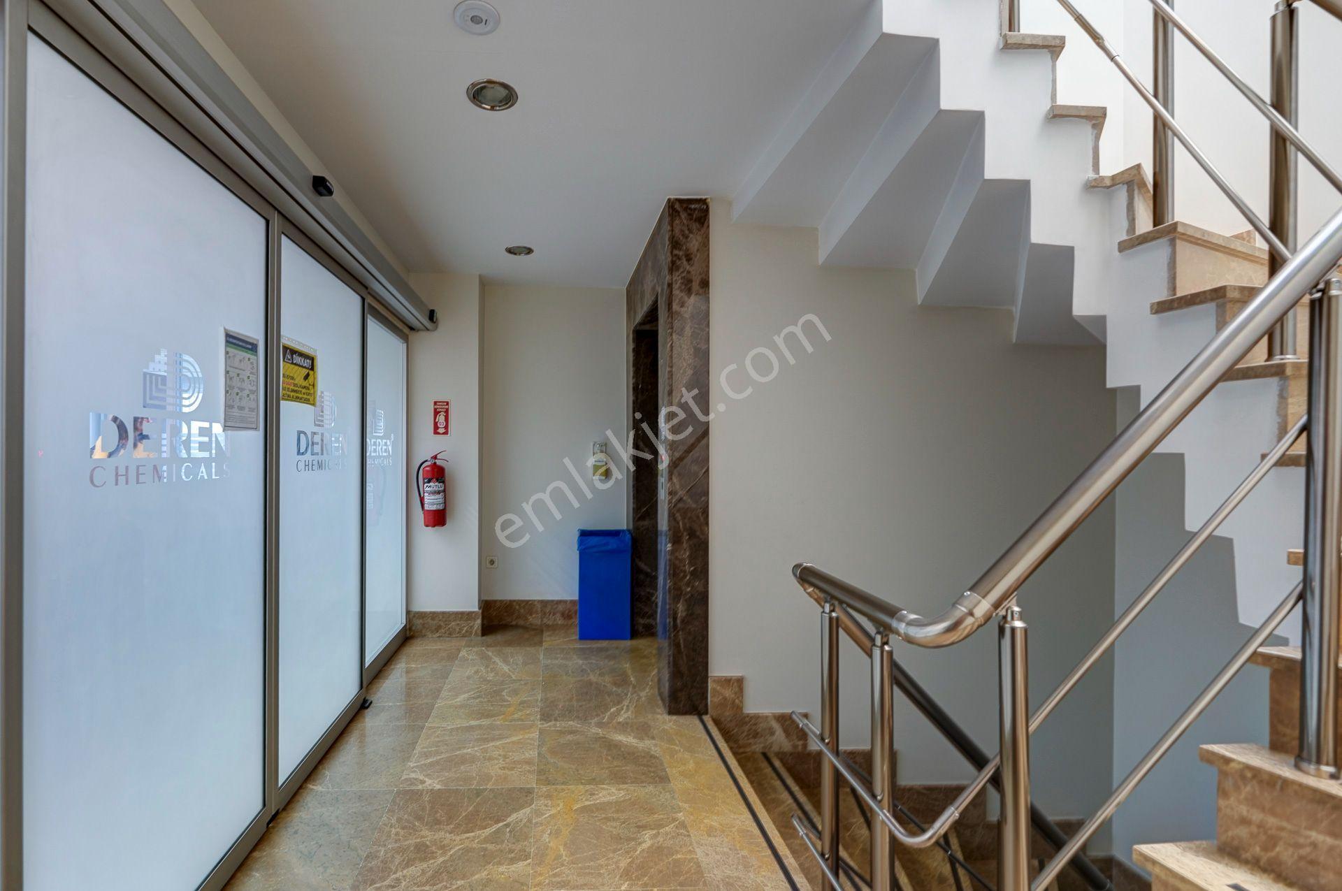 Kadıköy – İş Merkezlerine Kiralık Komple Bina - Görsel 15