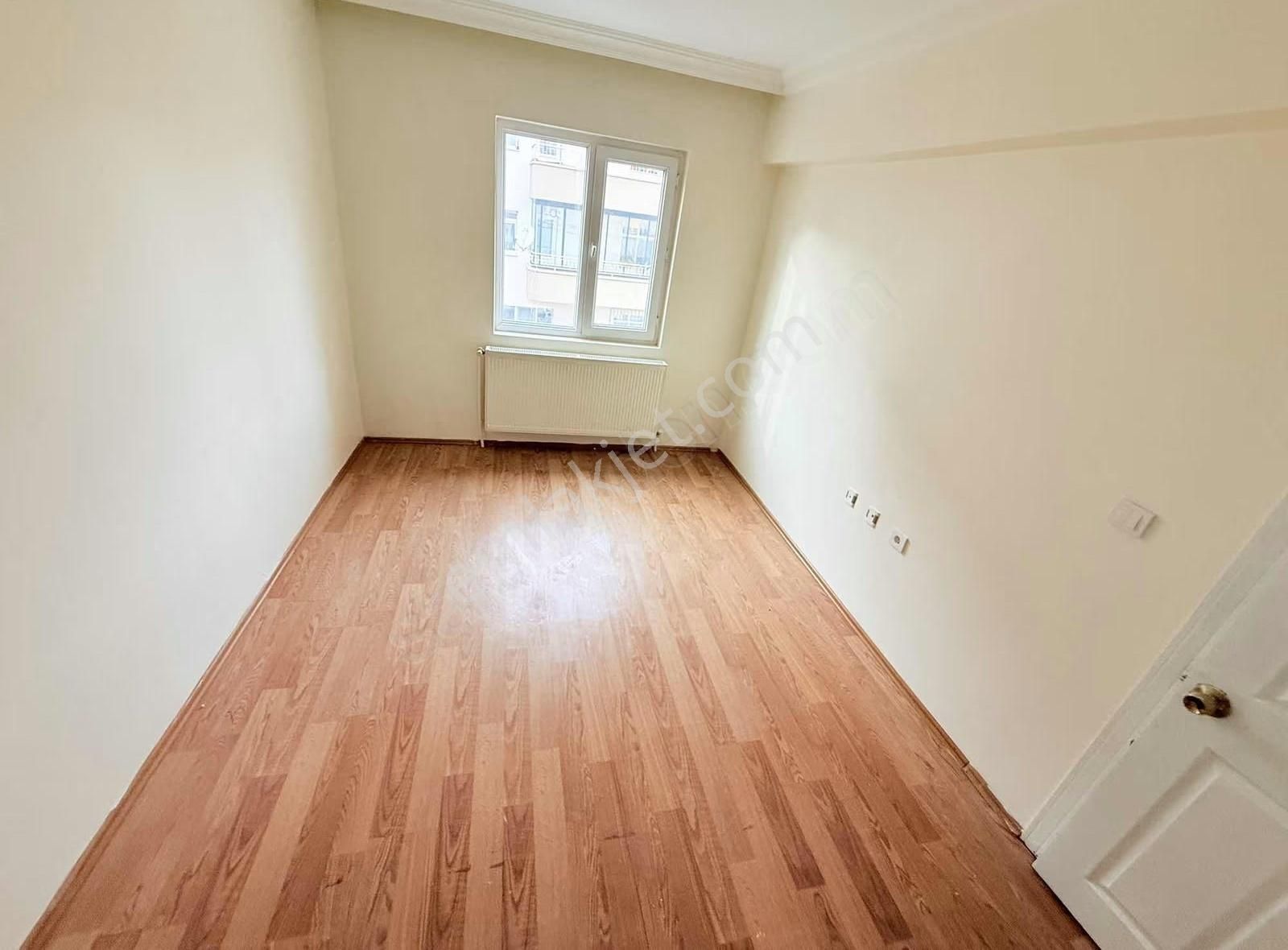 Bahçelievler'de Kiralık 3+1 Daire - Cadde Üzeri, 120m² - Görsel 14