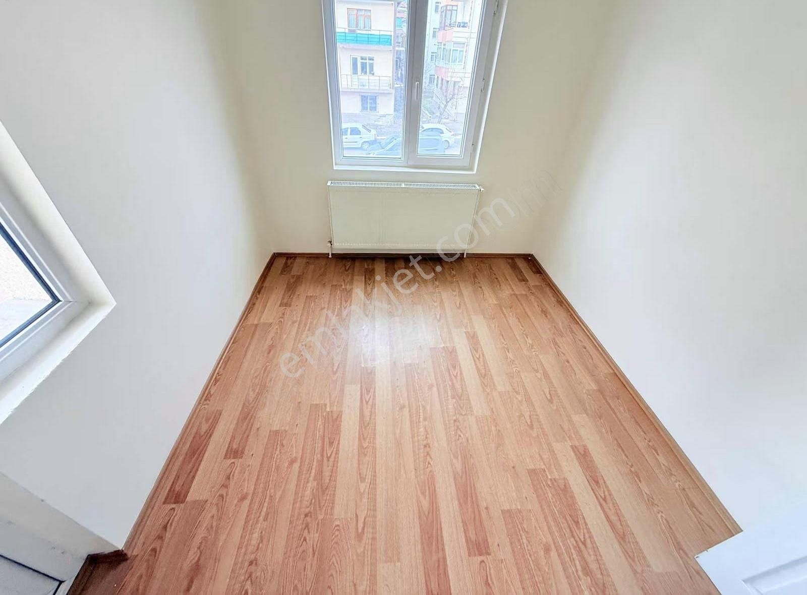 Bahçelievler'de Kiralık 3+1 Daire - Cadde Üzeri, 120m² - Görsel 13