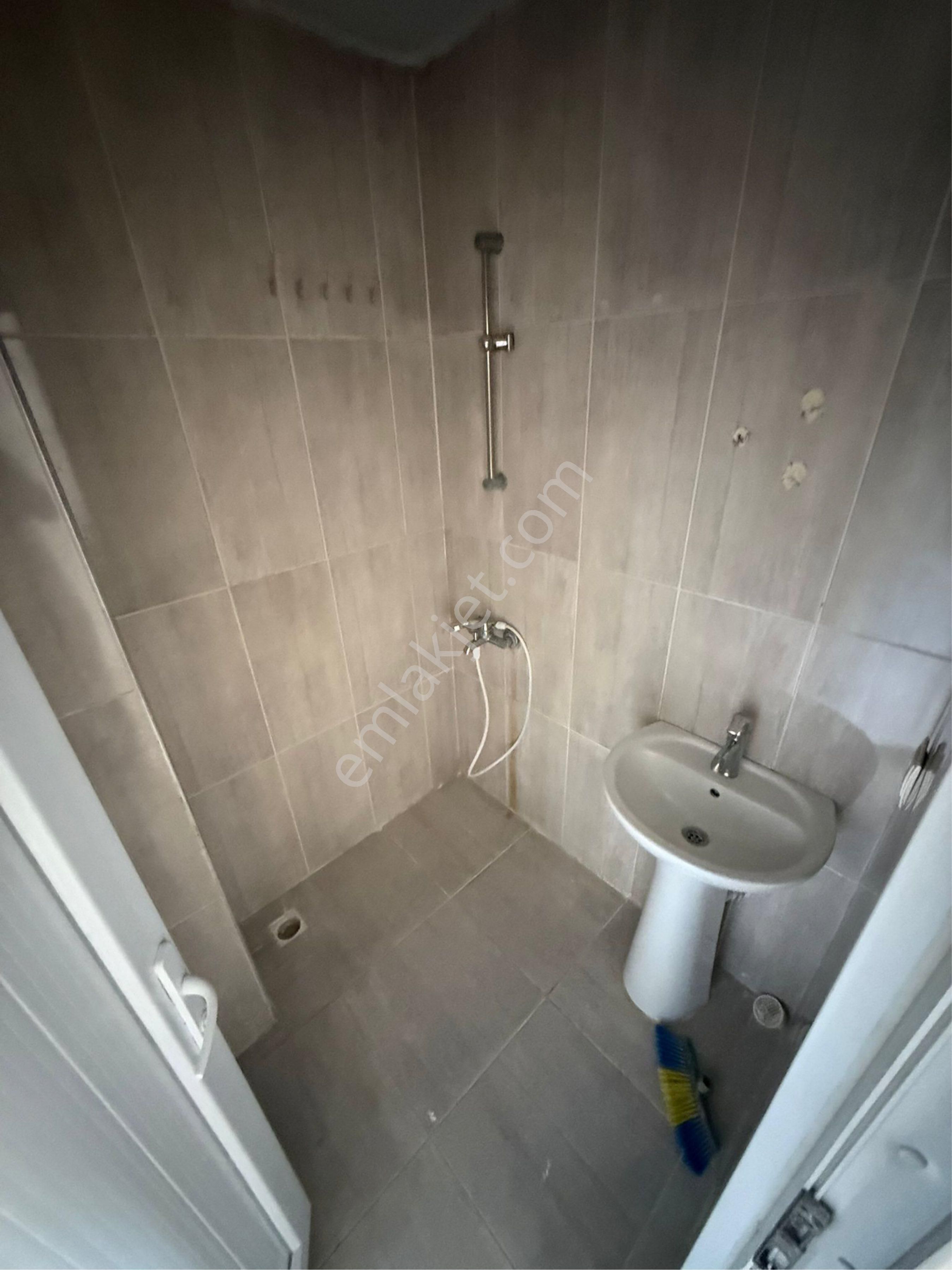 İsmetpaşa Mah Kiralık Dublex Asansörlü - Görsel 25