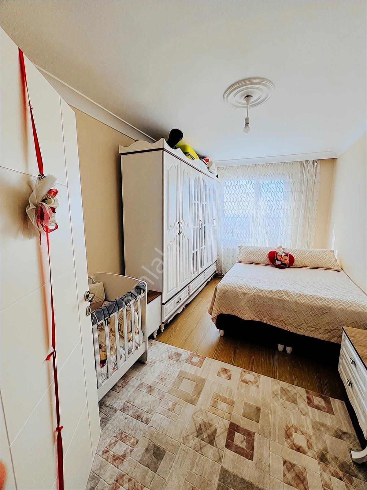 İstanbul Sancaktepe Safa Mah. Satılık 2+1 Ara Kat 95 M2 - Görsel 34