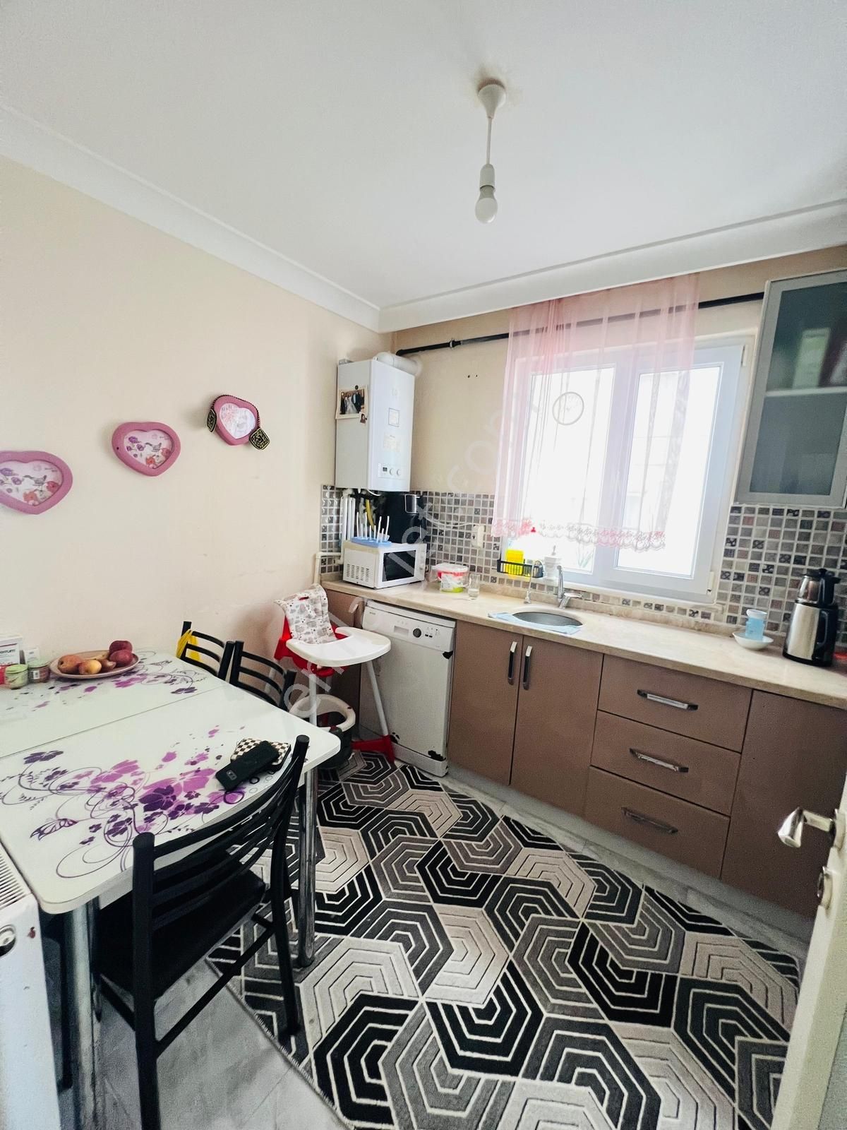 İstanbul Sancaktepe Safa Mah. Satılık 2+1 Ara Kat 95 M2 - Görsel 26