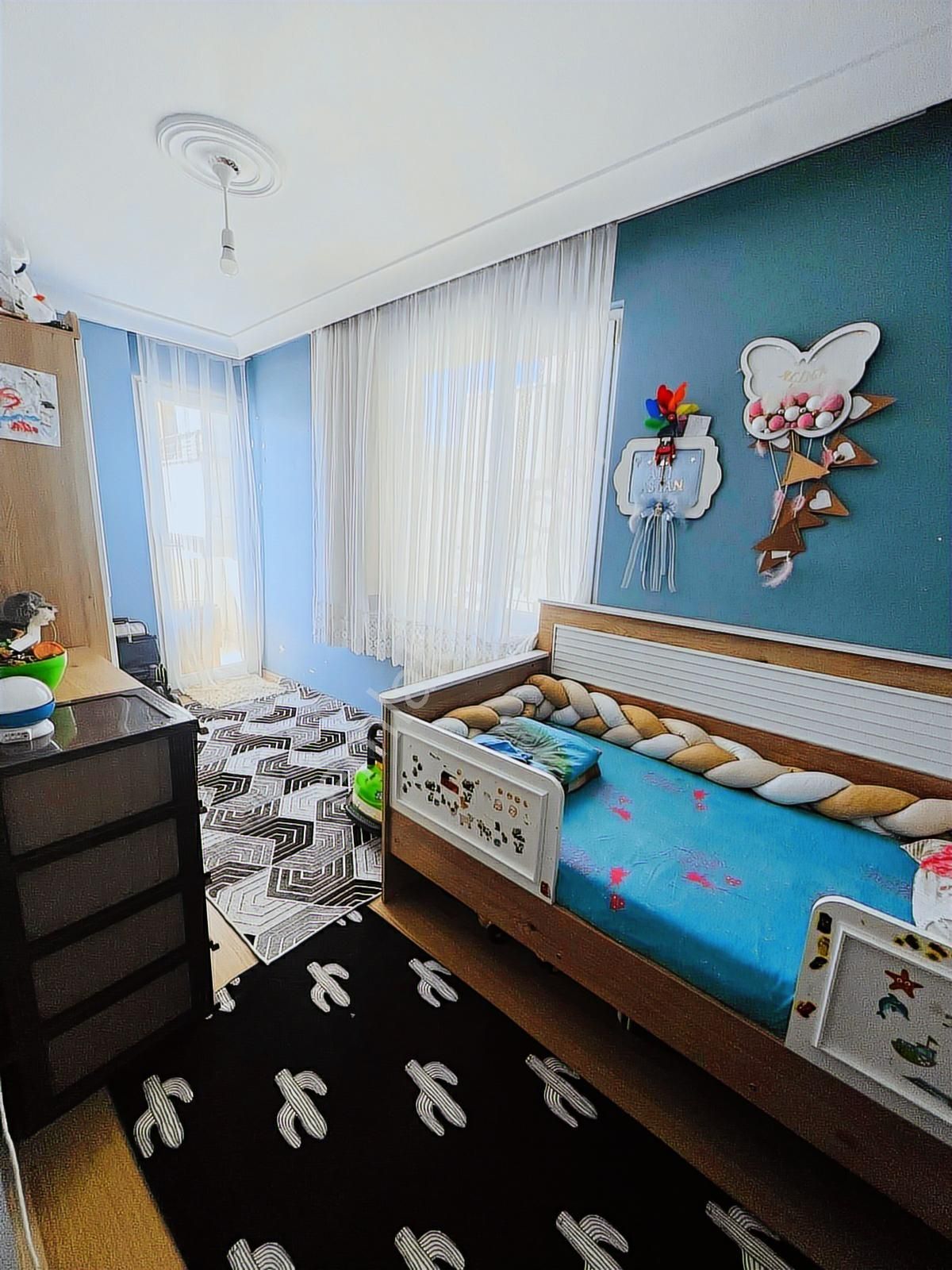 İstanbul Sancaktepe Safa Mah. Satılık 2+1 Ara Kat 95 M2 - Görsel 12