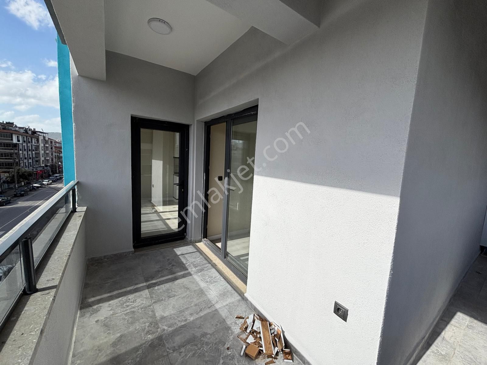 Cb King'den Cengiz Topel Caddesi'nde 2+1 Sıfır Kiralık Daire - Görsel 11