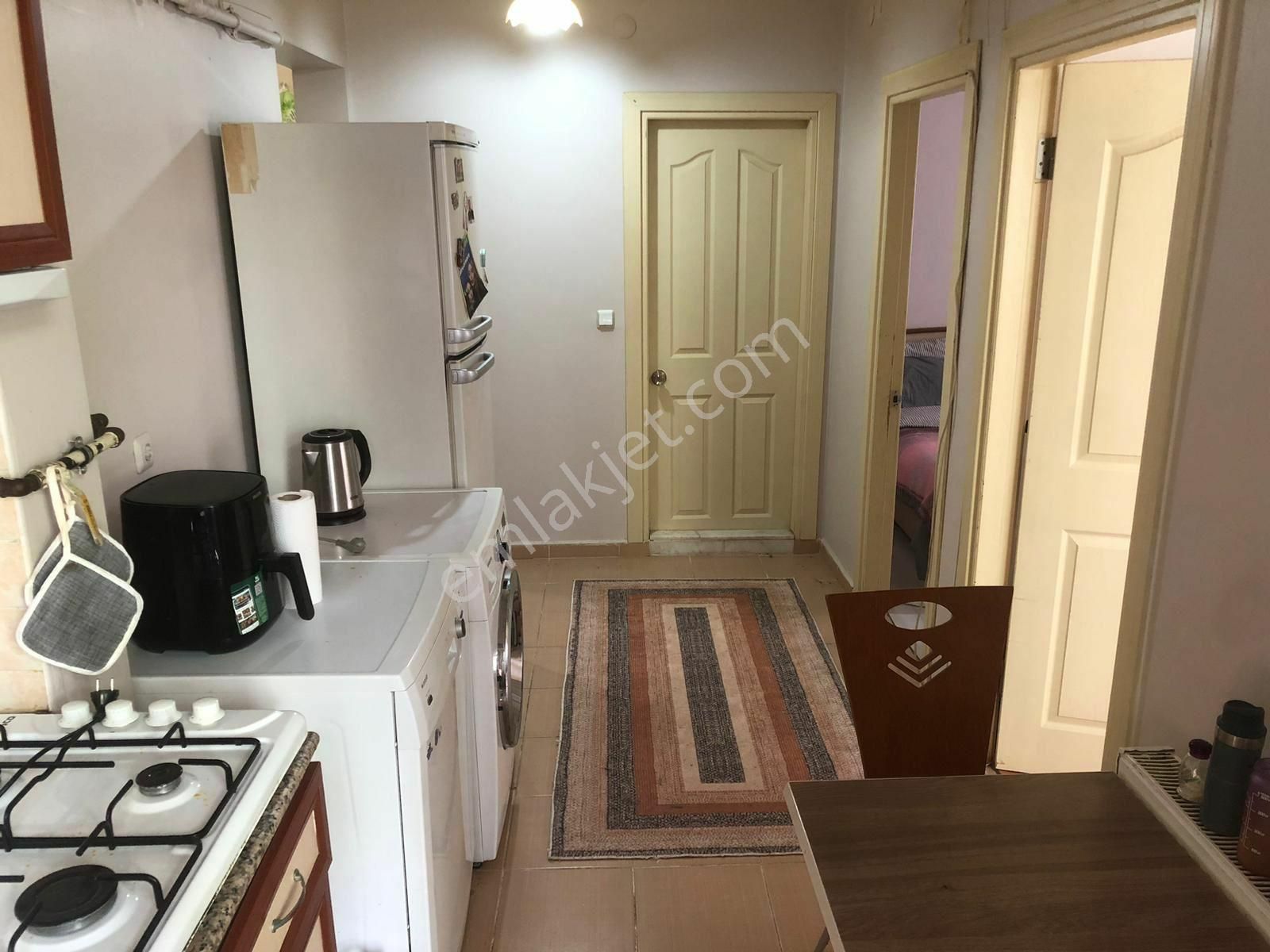 Bahçelievler Mahallesi'nde Kiralık 1+1 Eşyalı Daire - Görsel 6