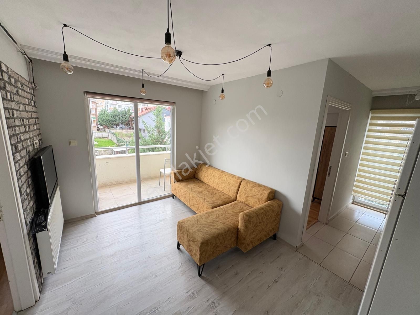 Görüklede Arakat 2+1 Eşyalı Kiralık Daire - Görsel 15